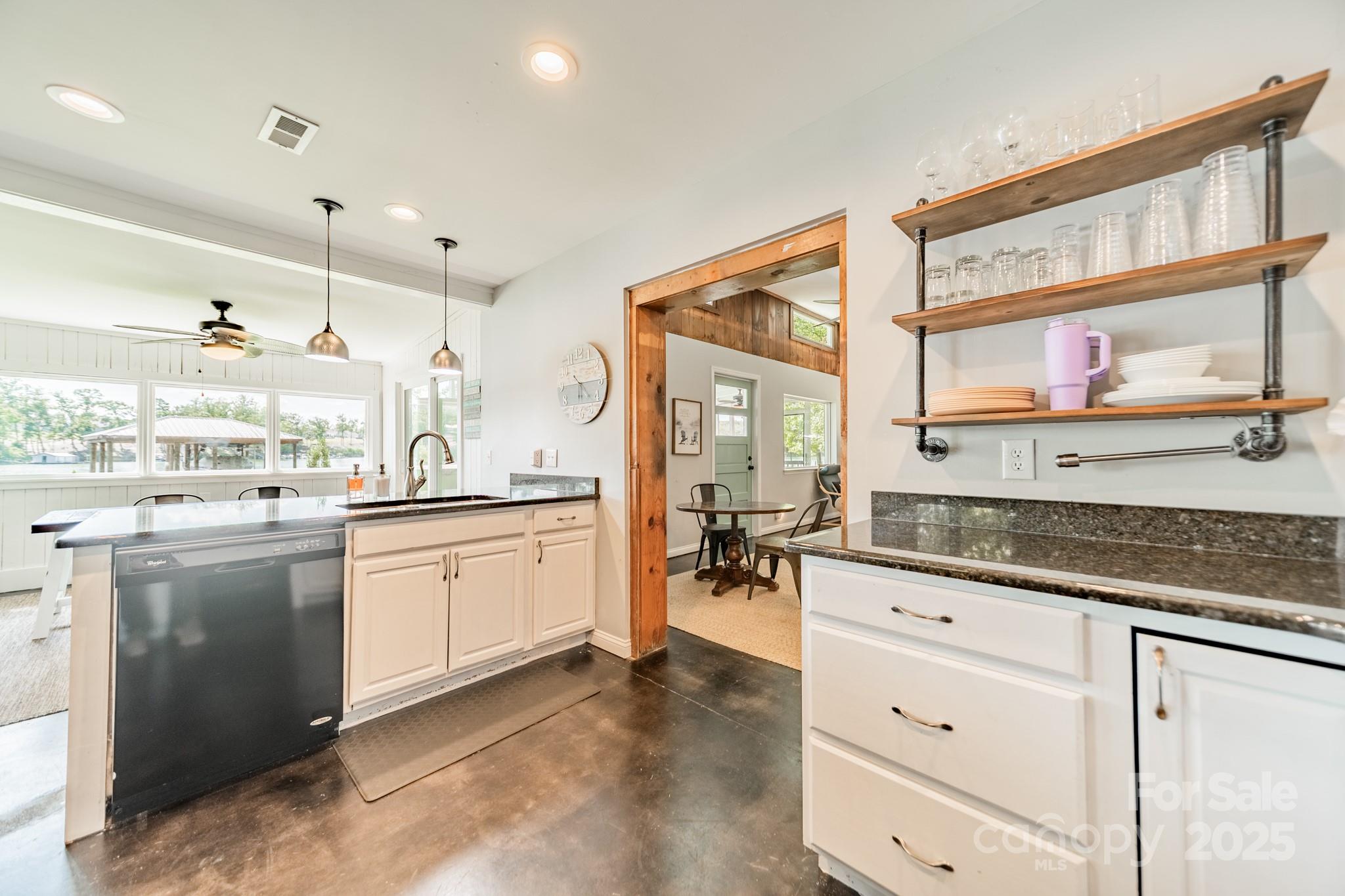 Lake Wylie - Residential