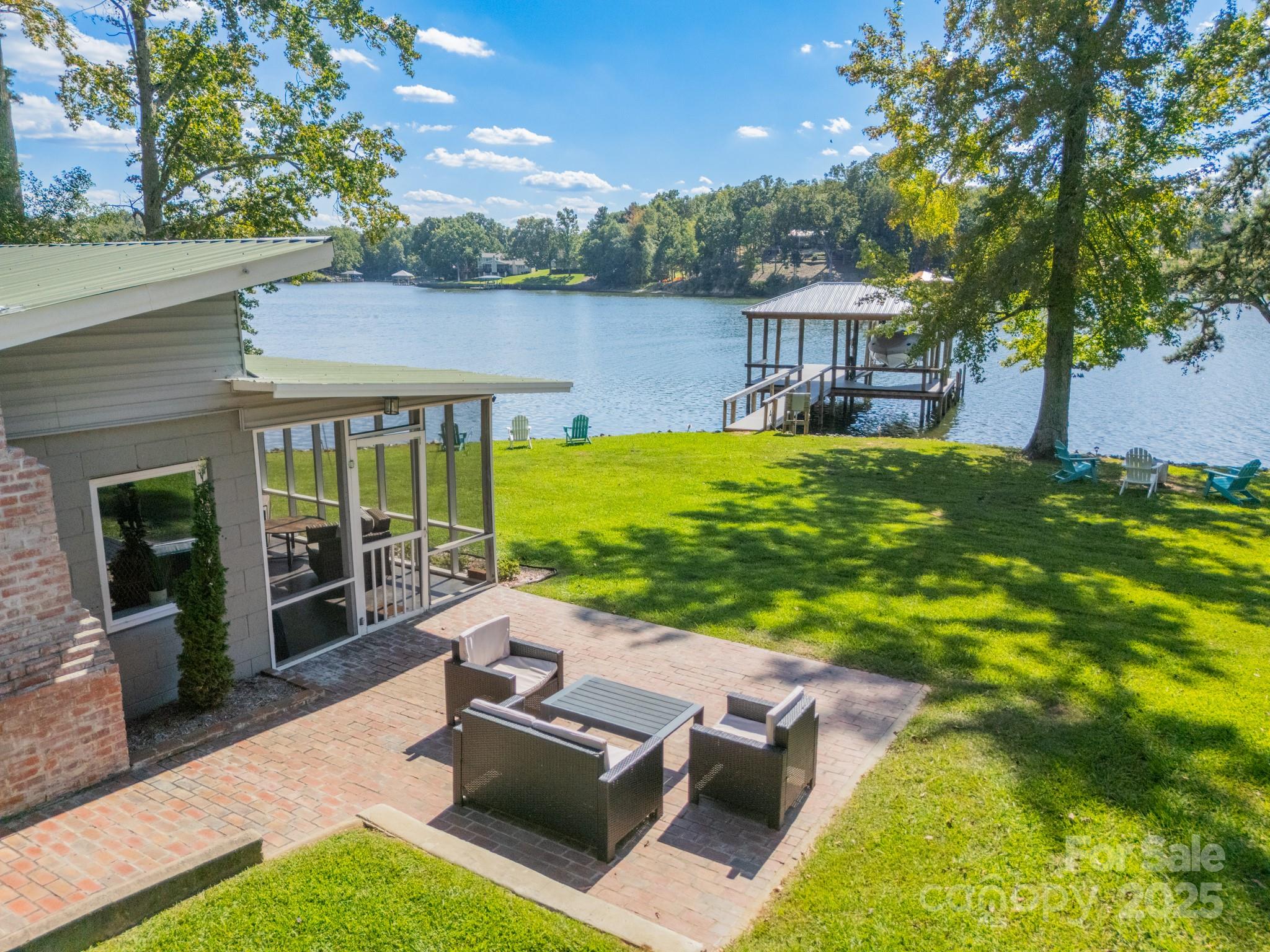 5141 Sunshine Harbor Road
