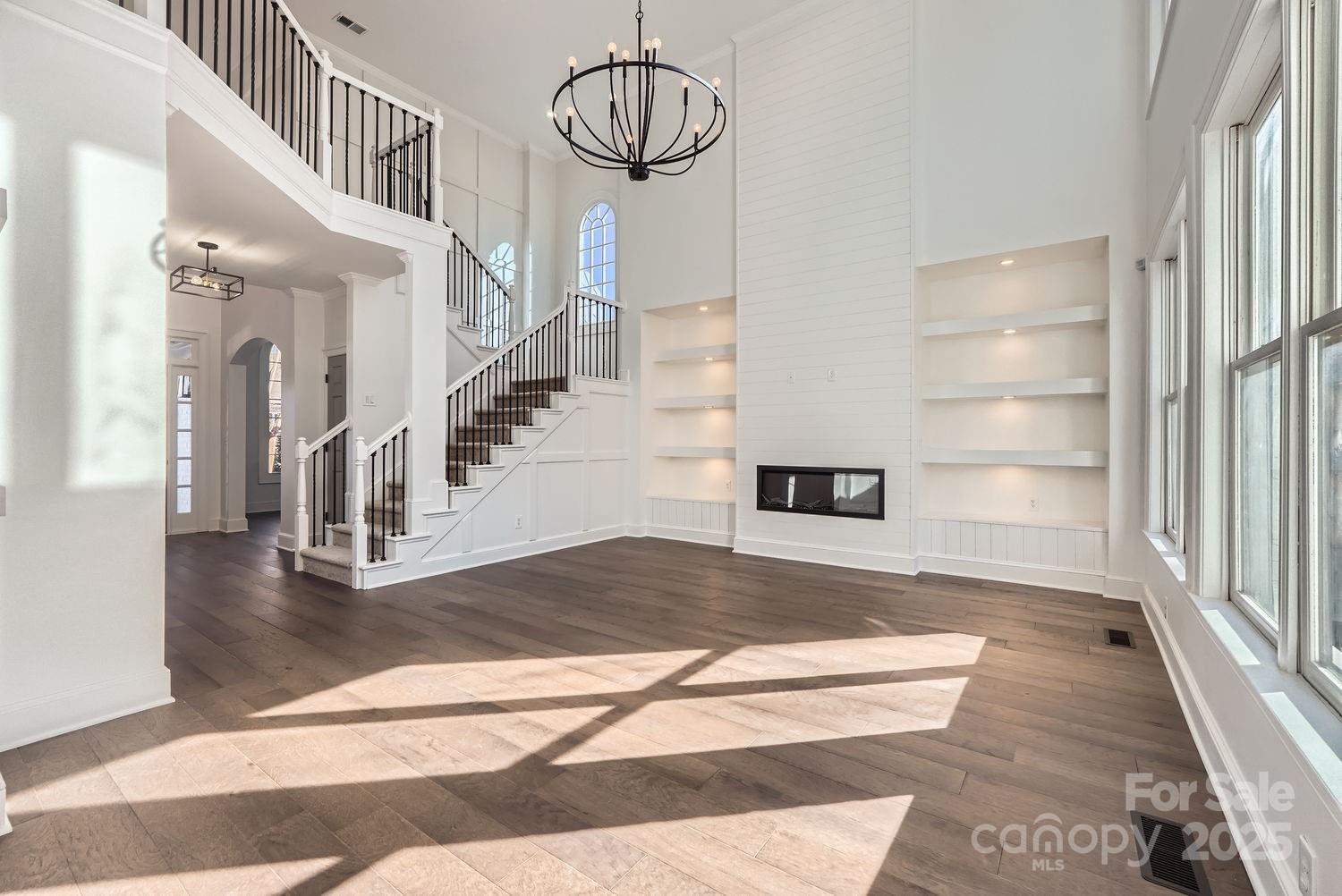 18038 Greyfield Glen