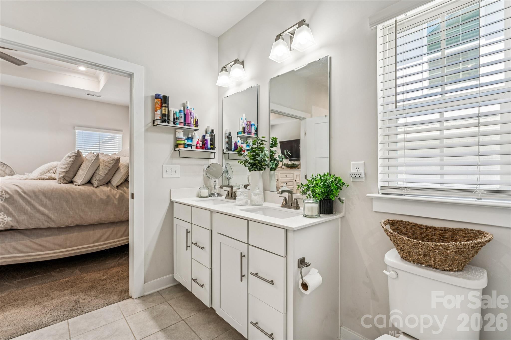 Enclave at Holcomb - Residential