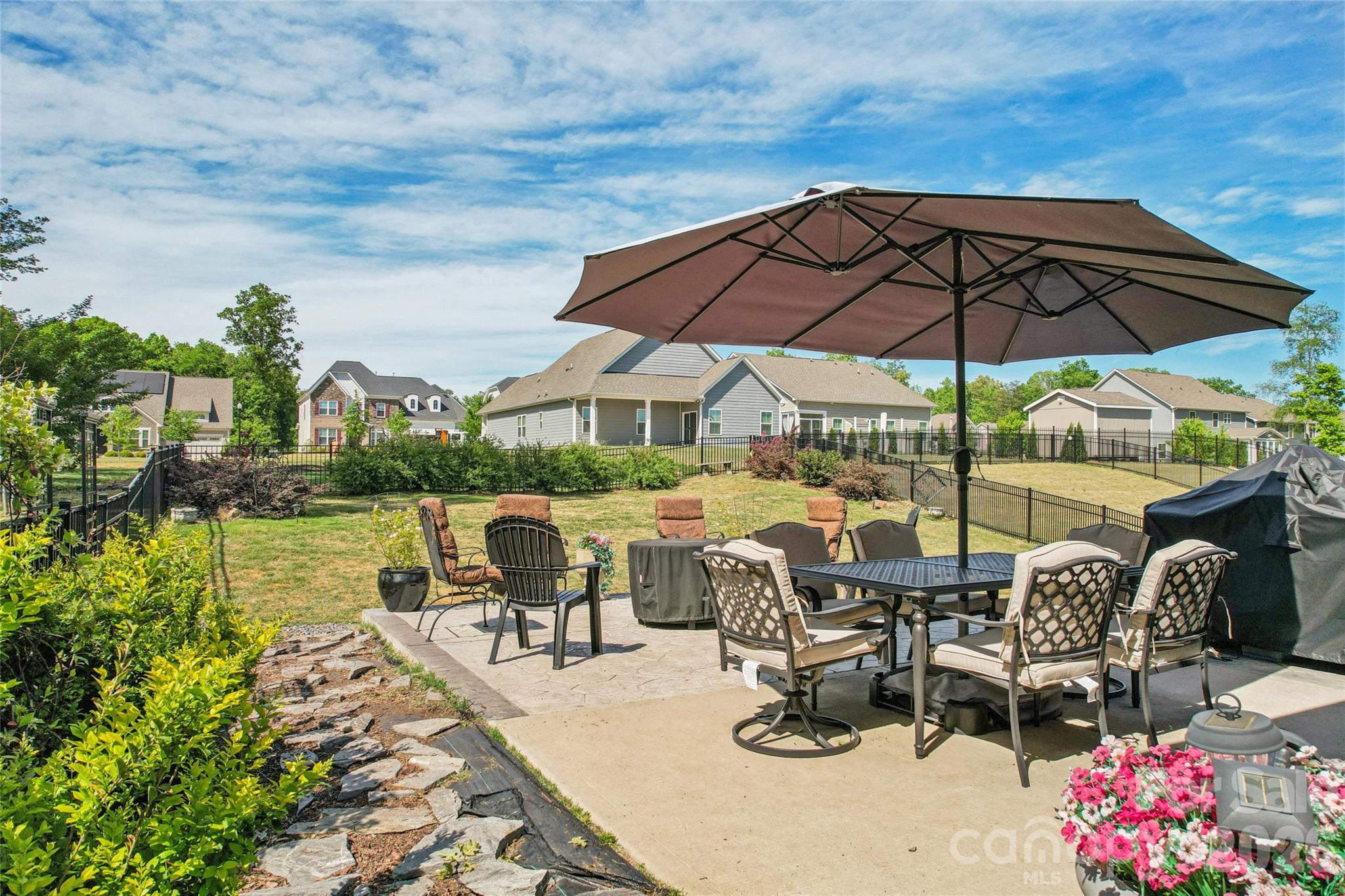Enclave at Holcomb - Residential