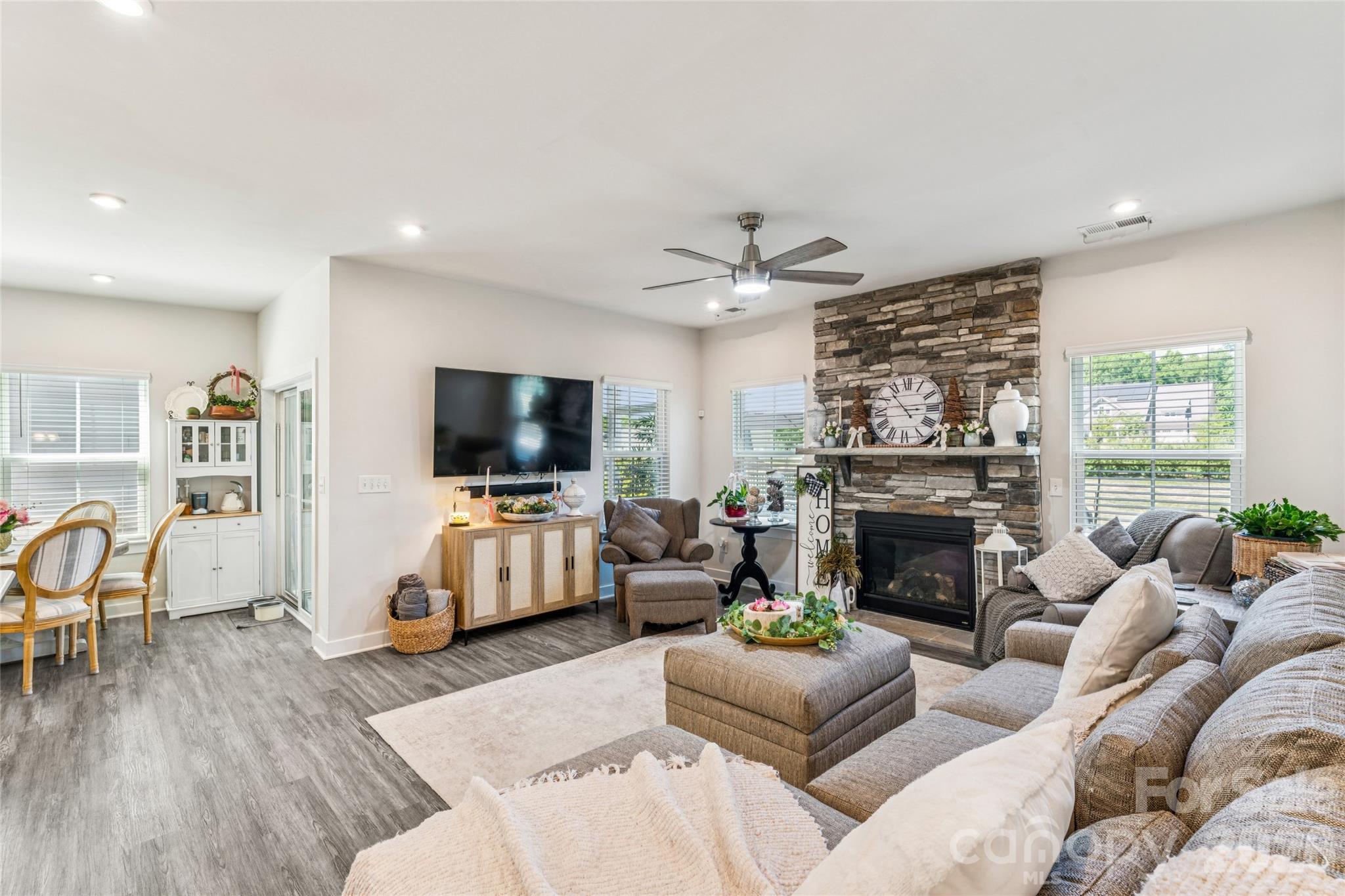 Enclave at Holcomb - Residential