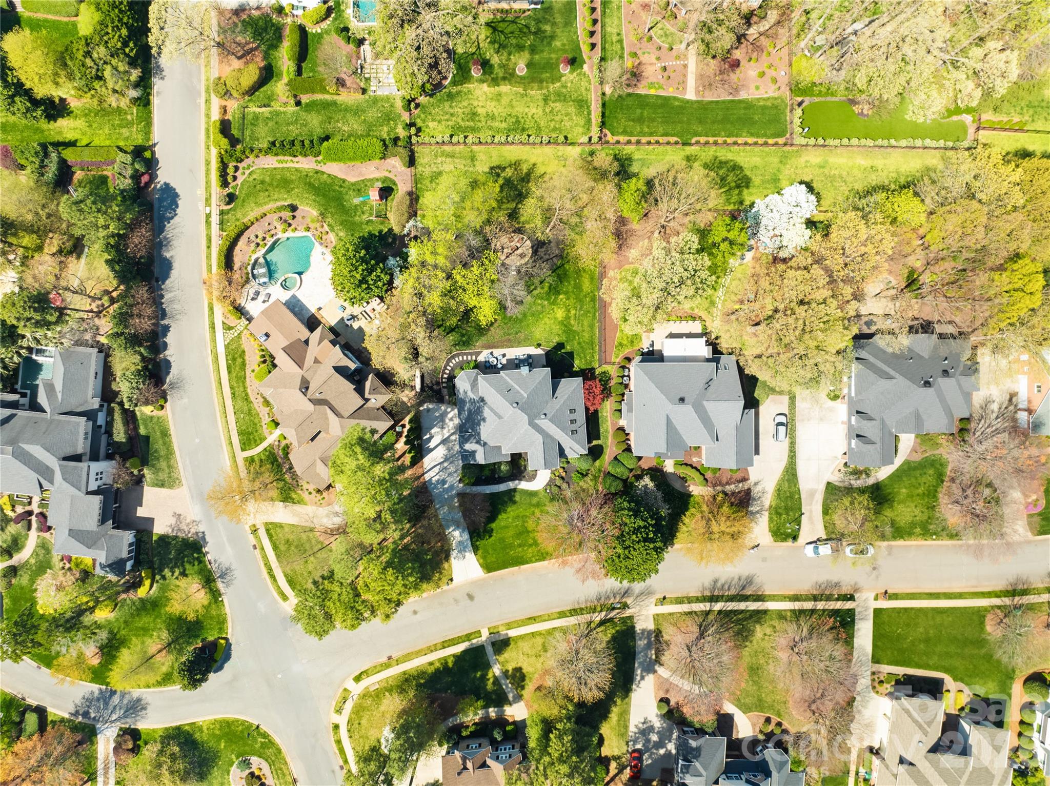 The Peninsula - Residential