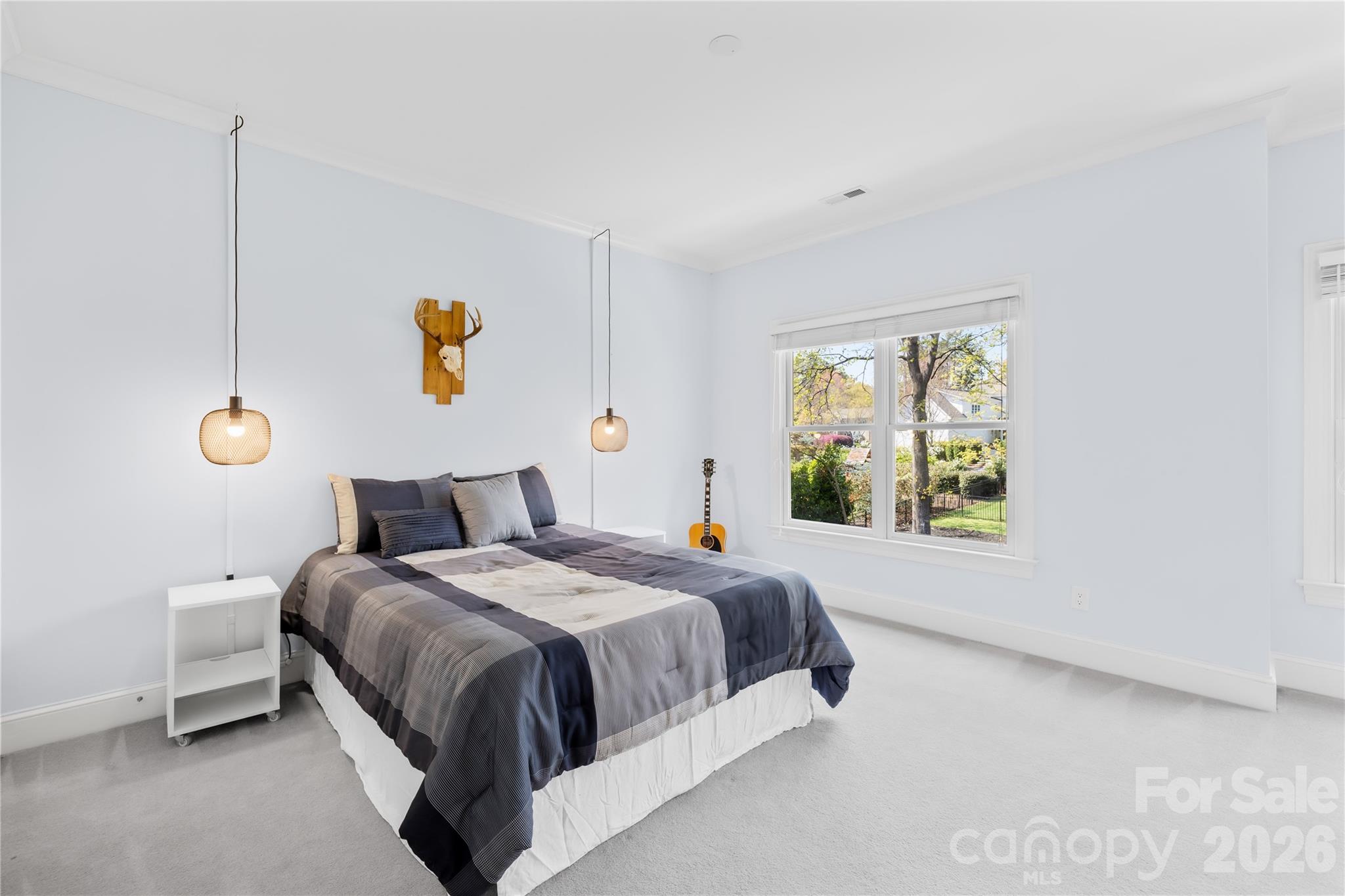 The Peninsula - Residential