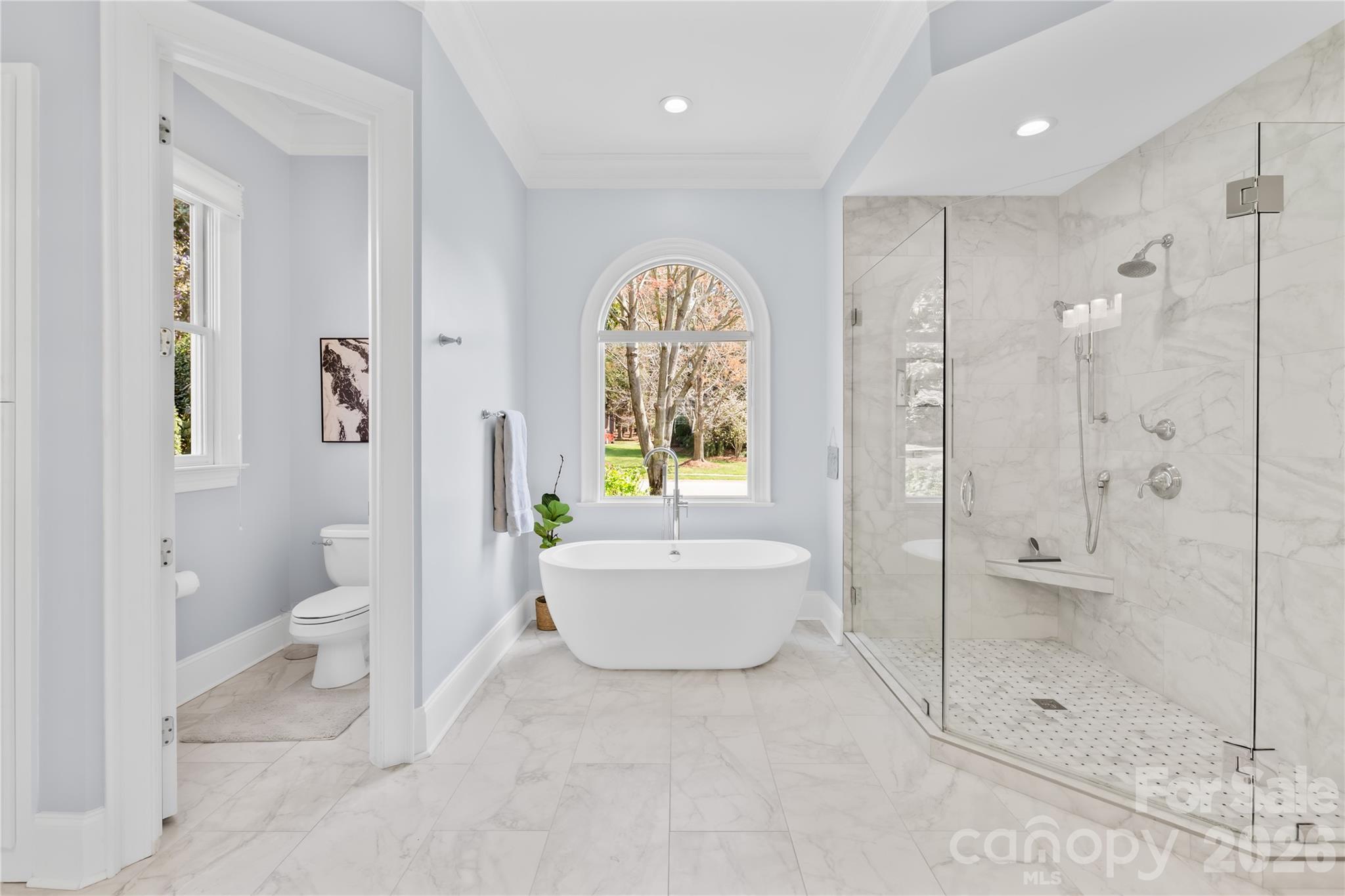 The Peninsula - Residential