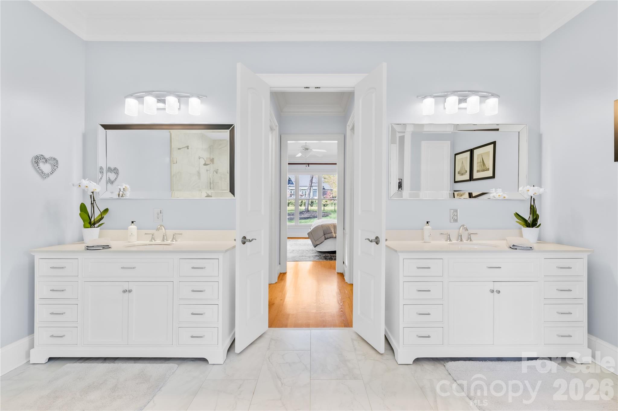 The Peninsula - Residential