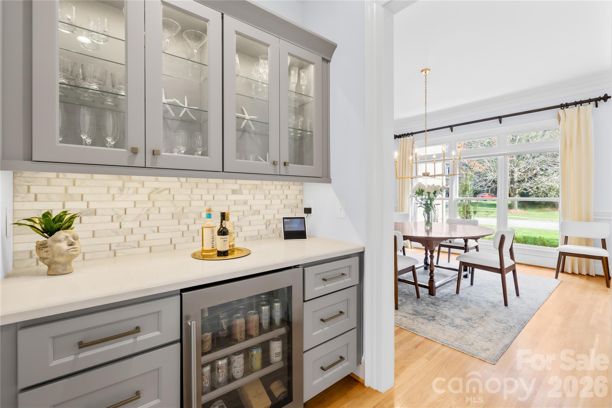 The Peninsula - Residential