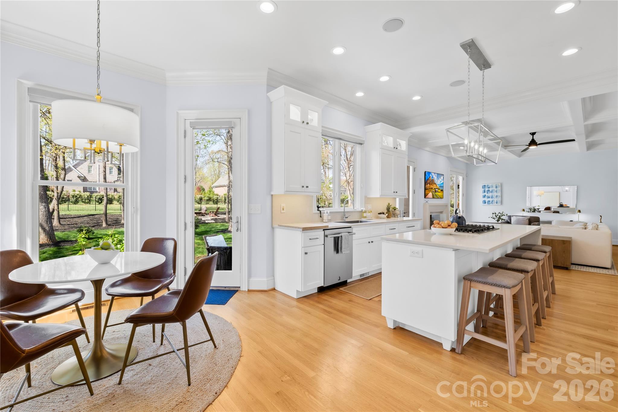 The Peninsula - Residential