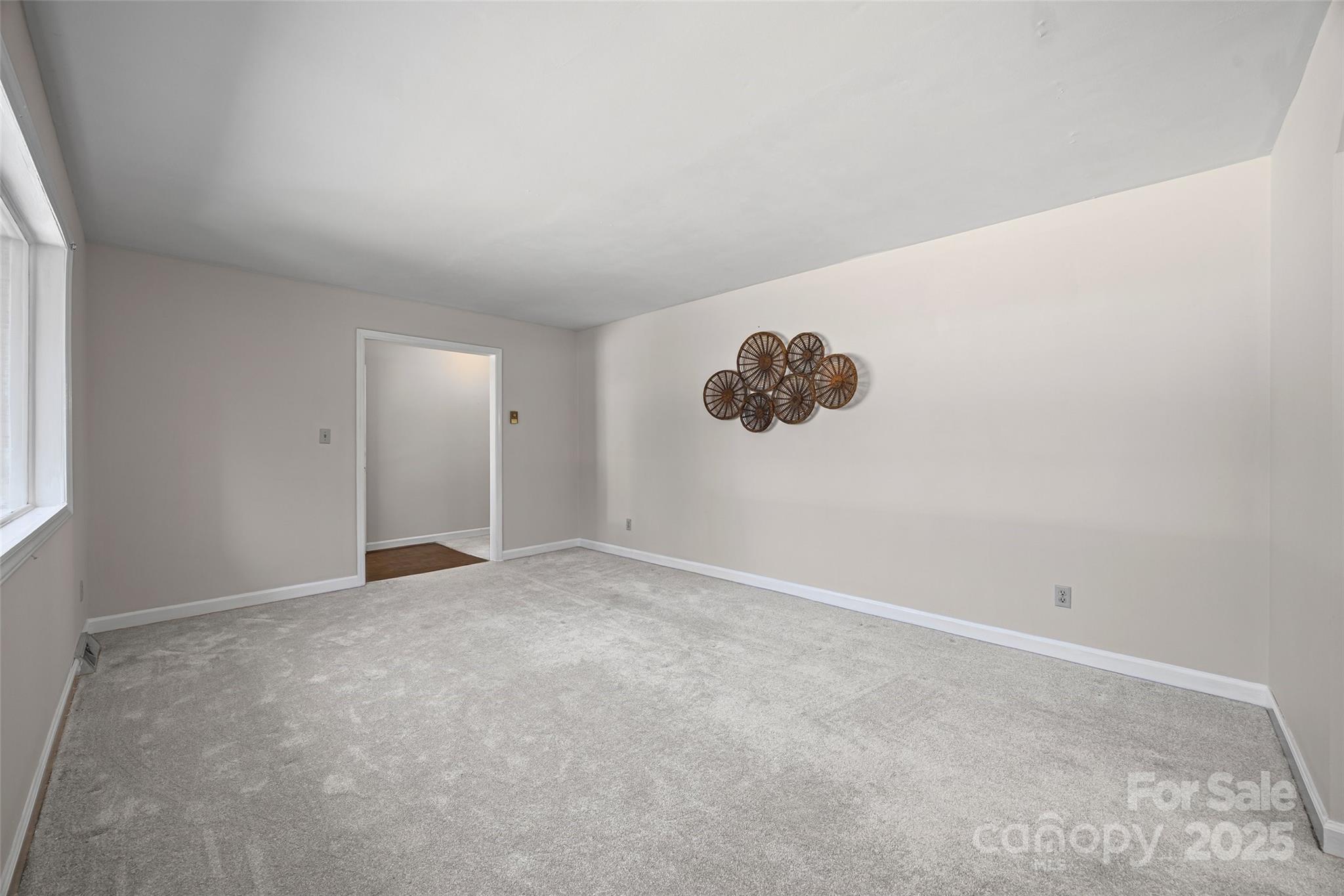 8620 Pine Circle