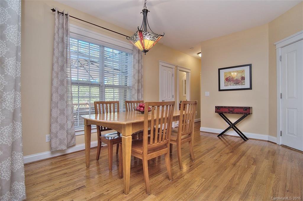 Lake Shore - Residential