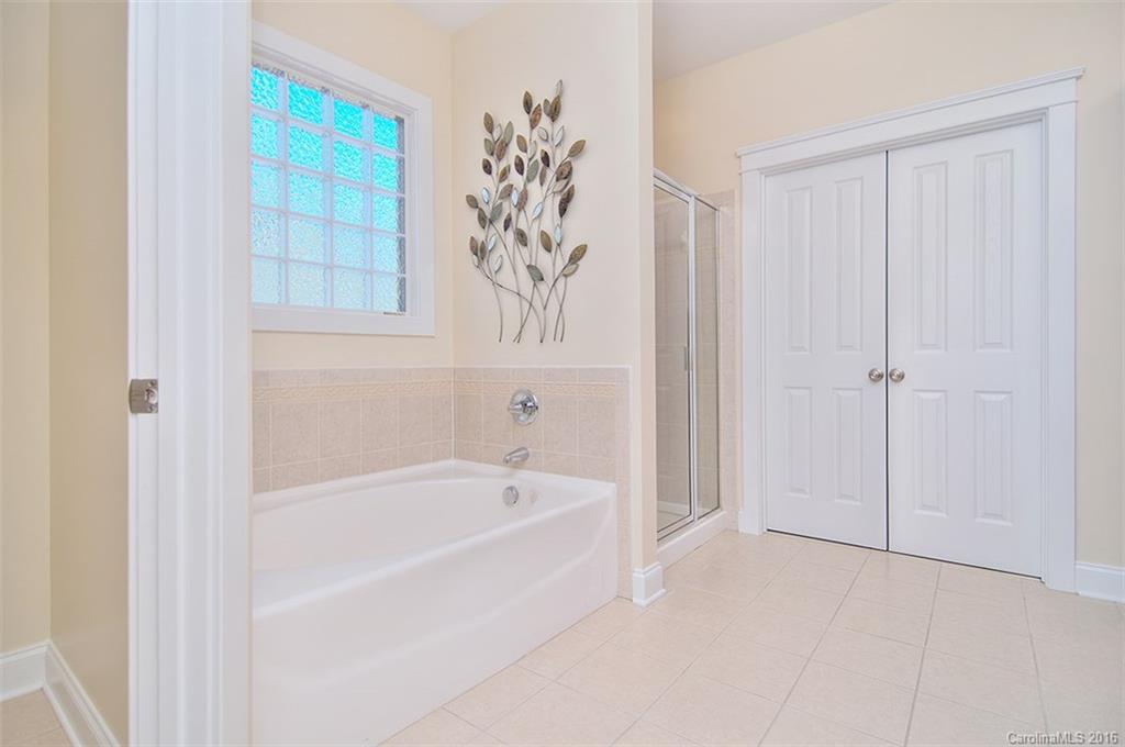 Lake Shore - Residential