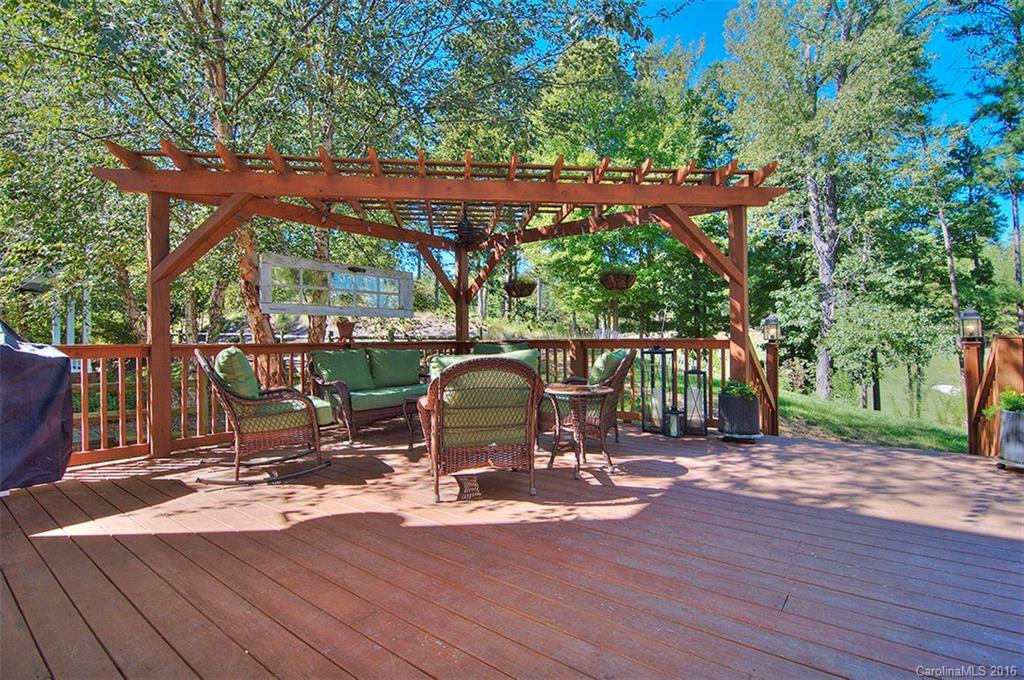 Lake Shore - Residential