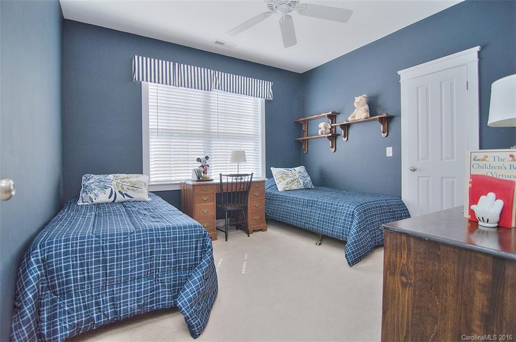 Lake Shore - Residential