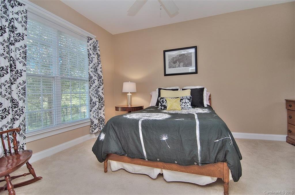 Lake Shore - Residential