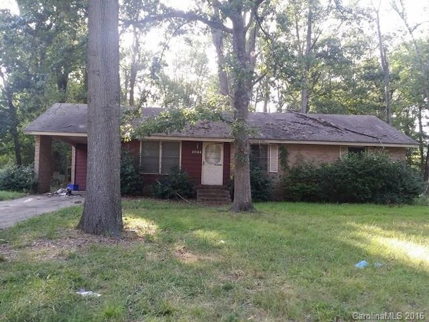 Perfect investment property. Call us today to schedule appointment!!