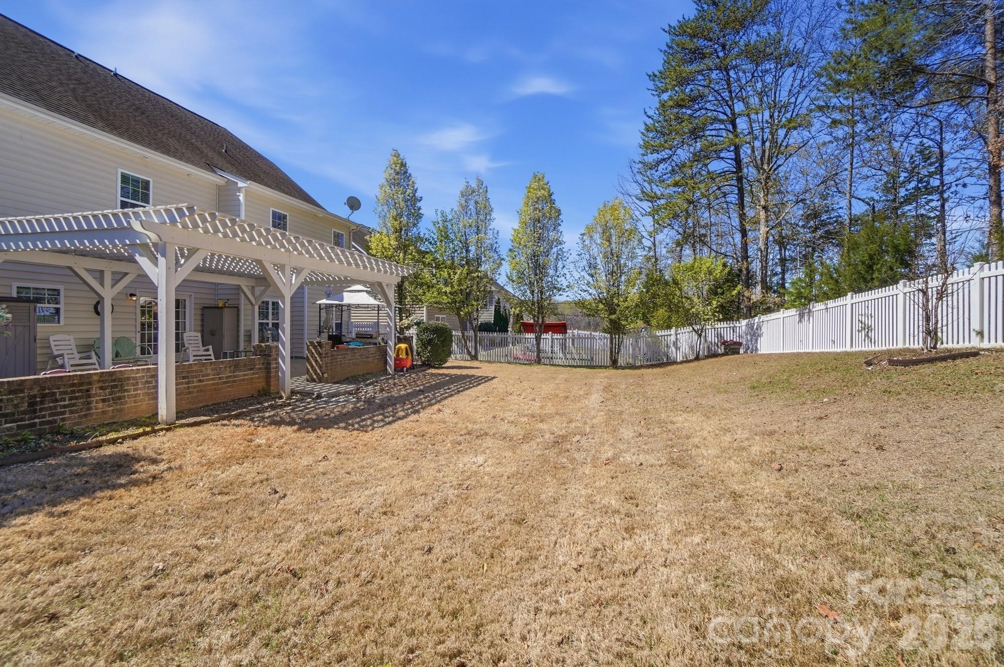 Brookedale Commons - Residential