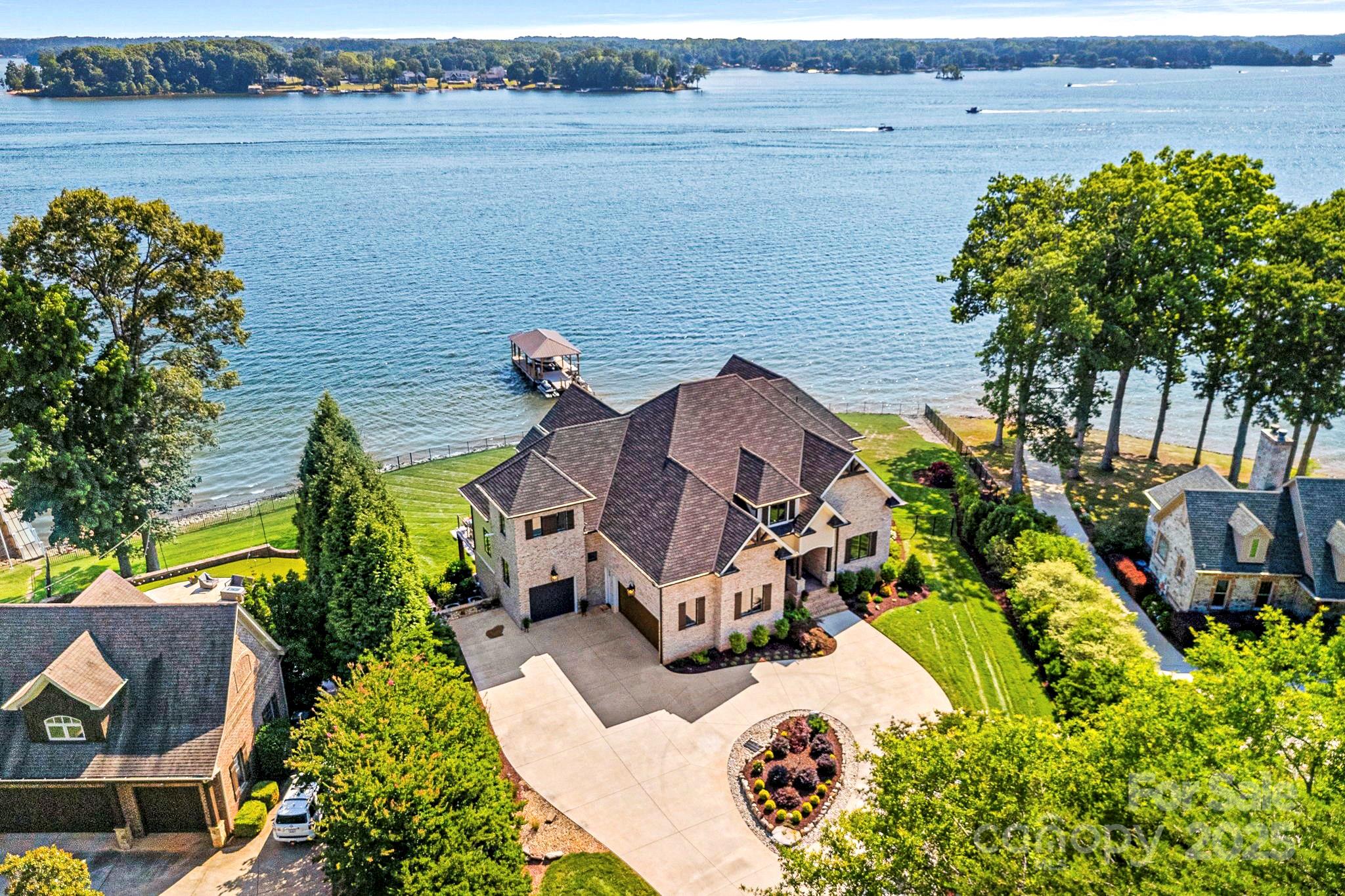 132 Rollingwood Lane