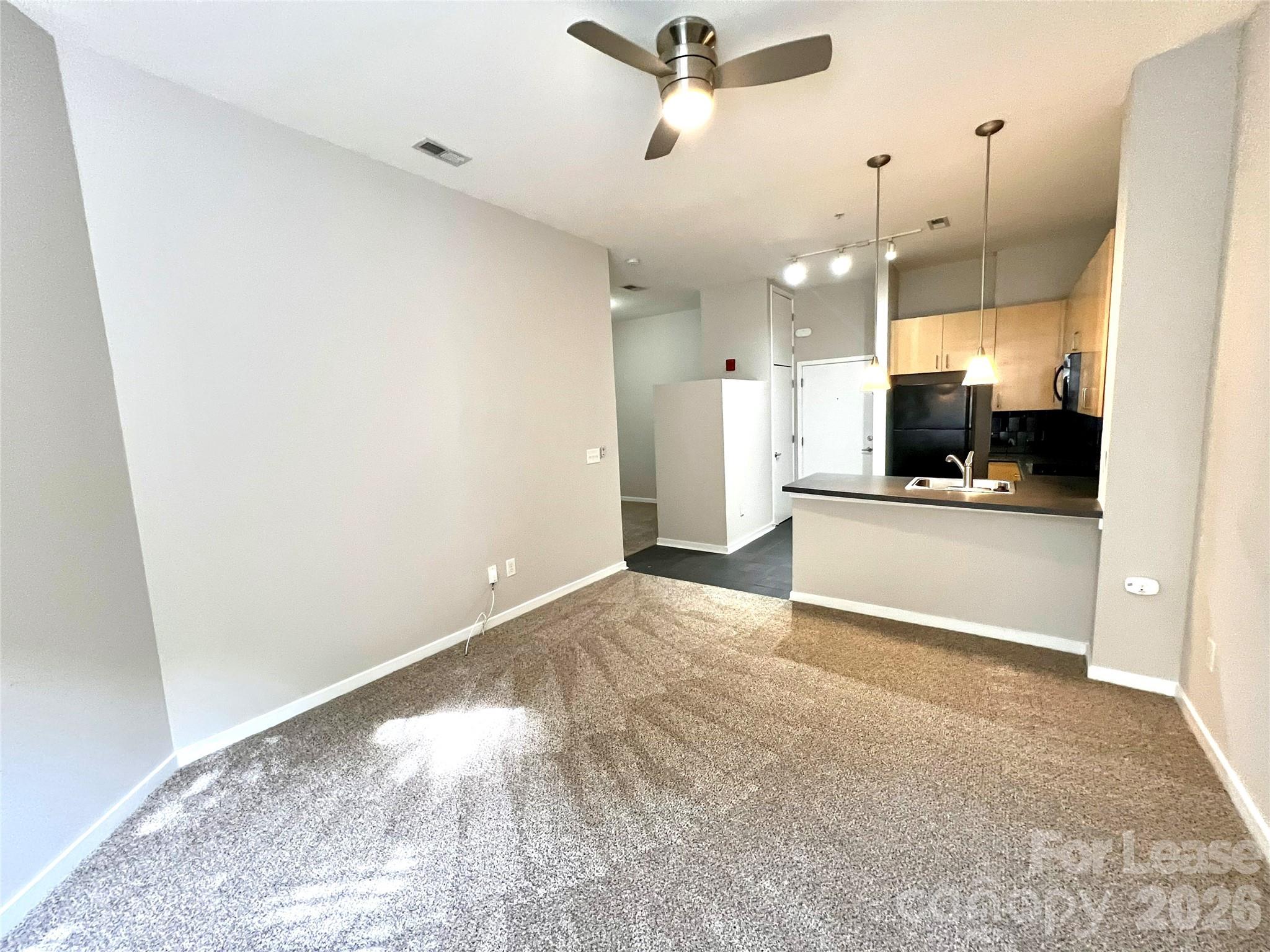 2125 Southend Drive 145