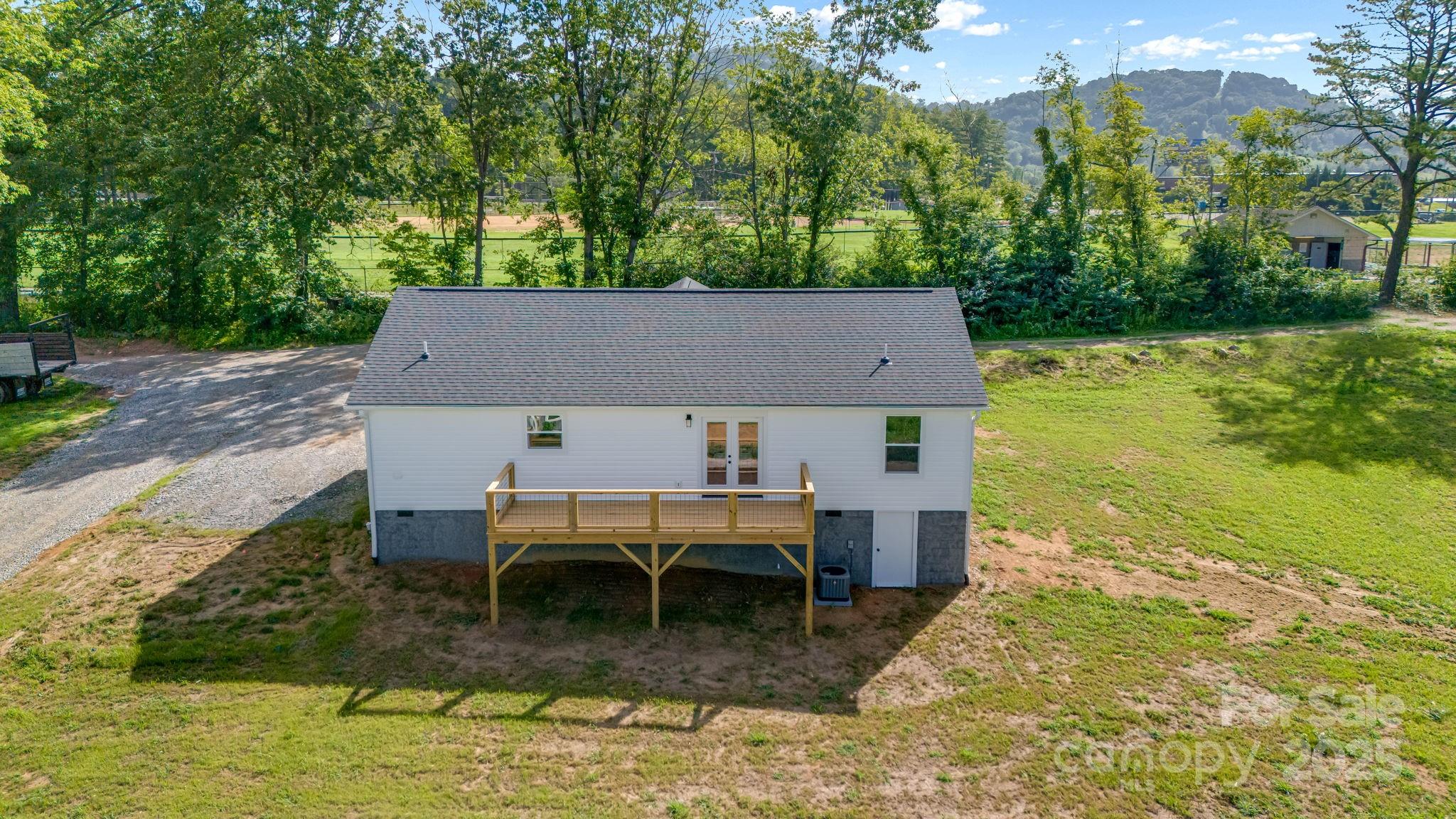 607 Silkwood Drive