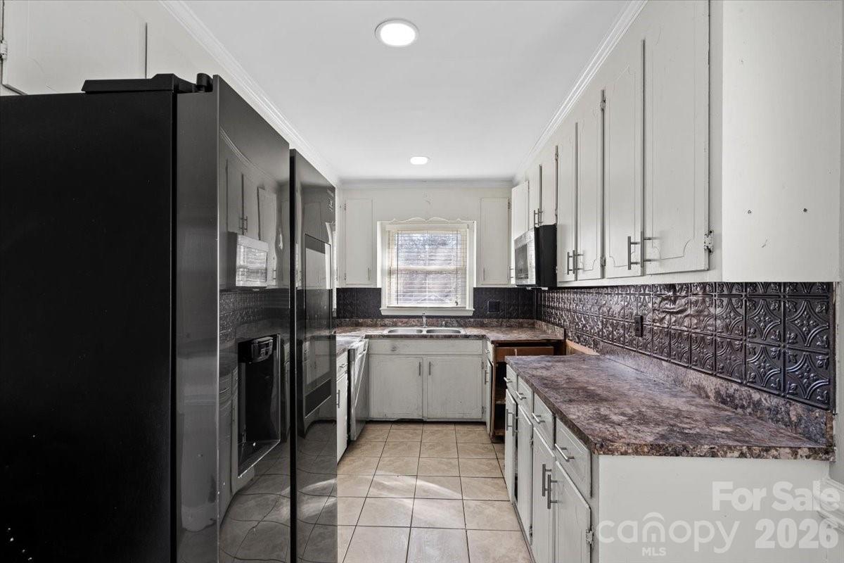 Cherokee Woods - Residential