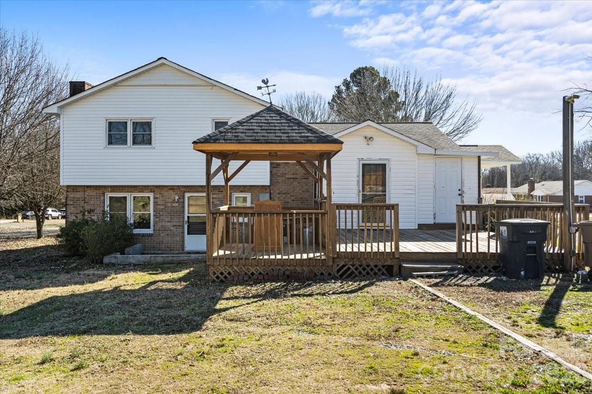 Cherokee Woods - Residential