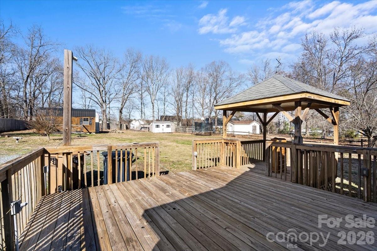 Cherokee Woods - Residential