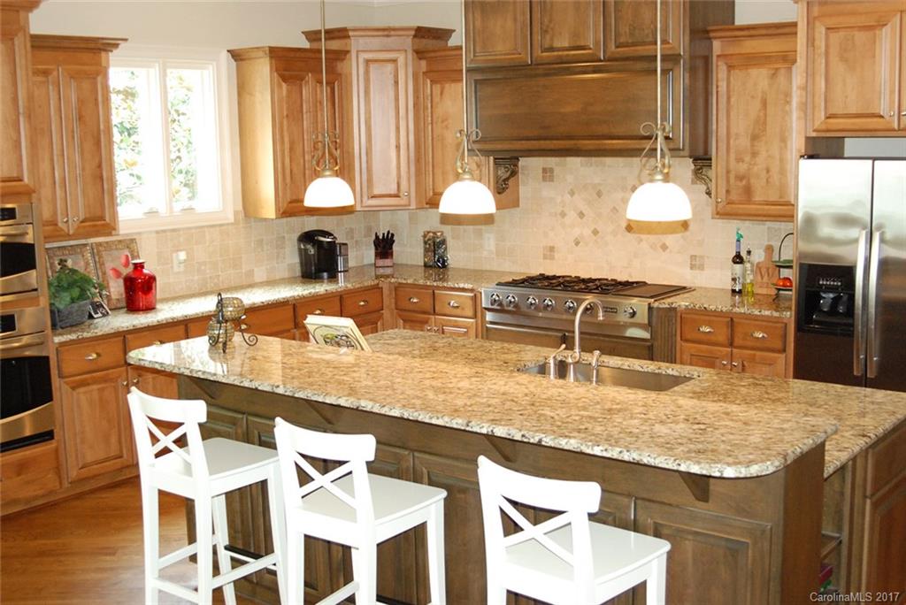 The Harbour At The Pointe - Residential