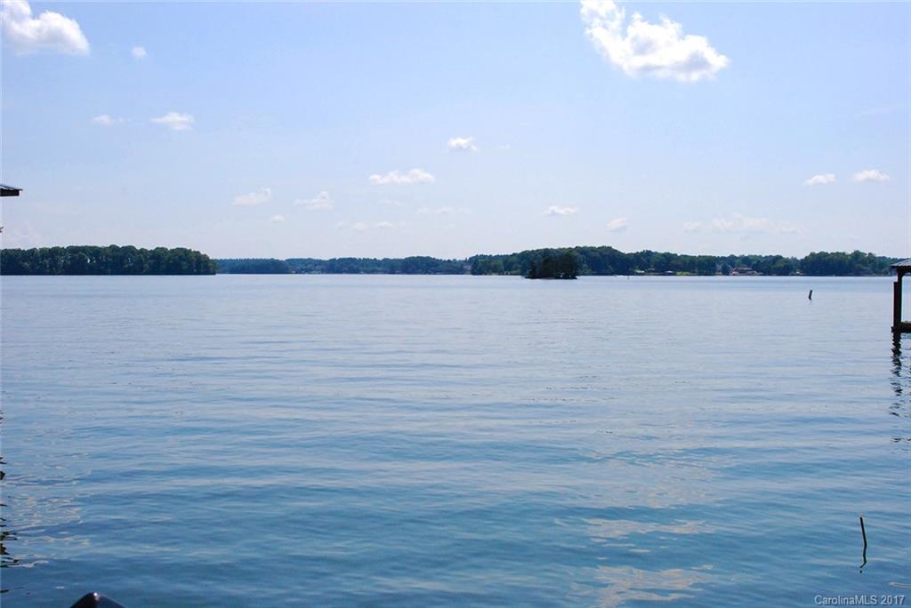 The Harbour At The Pointe - Residential
