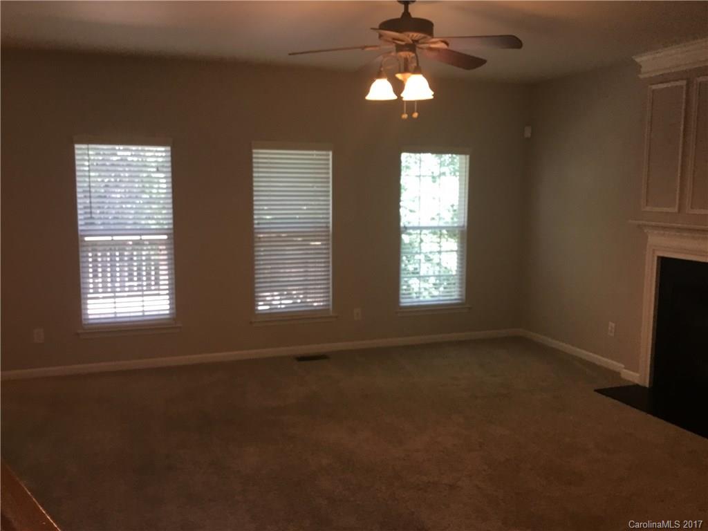 Brandon Oaks - Residential Lease