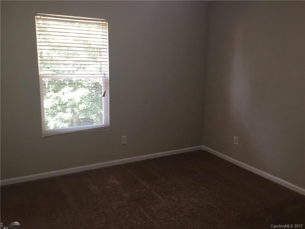 Brandon Oaks - Residential Lease