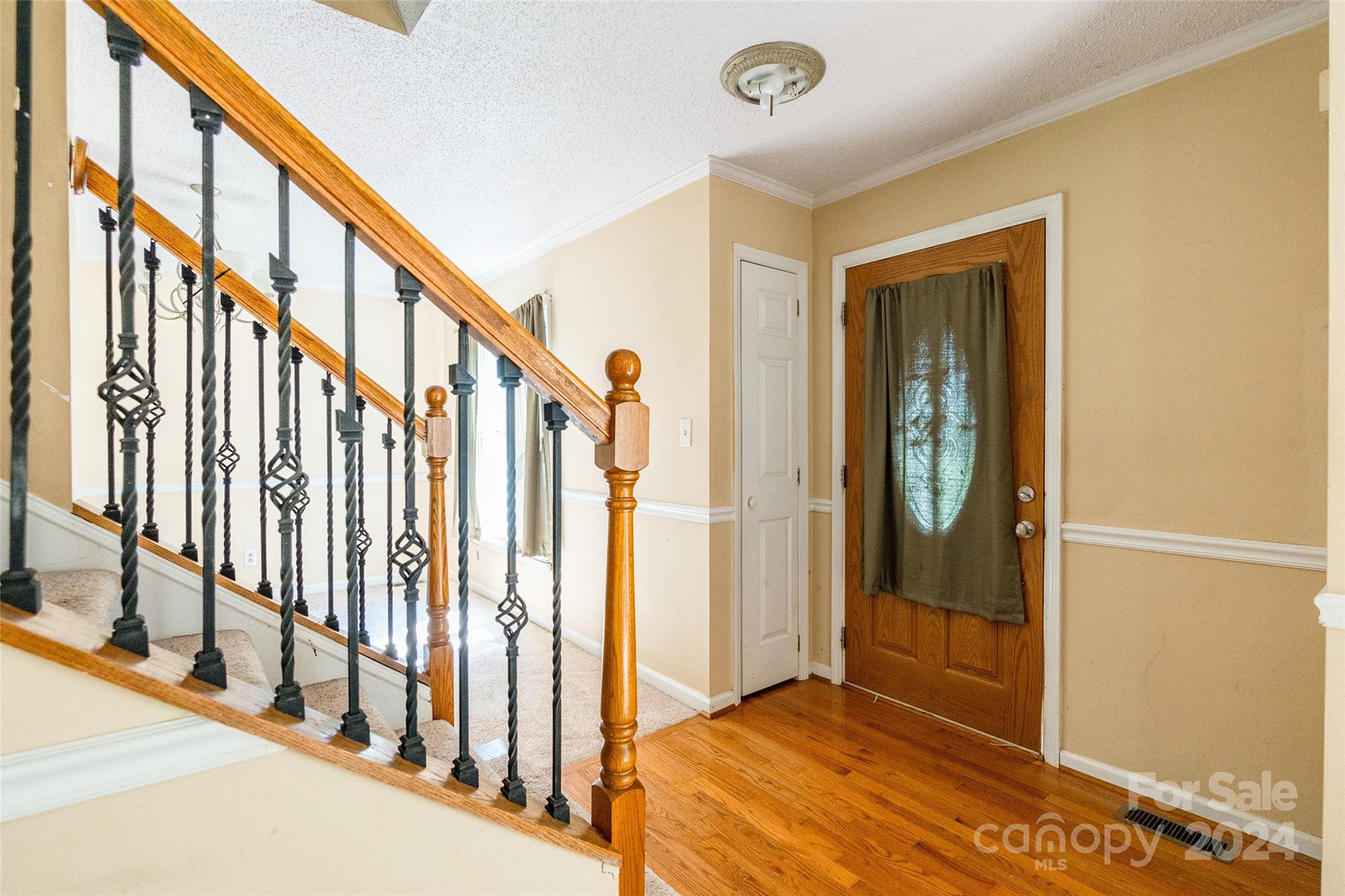 Lakeside - Residential