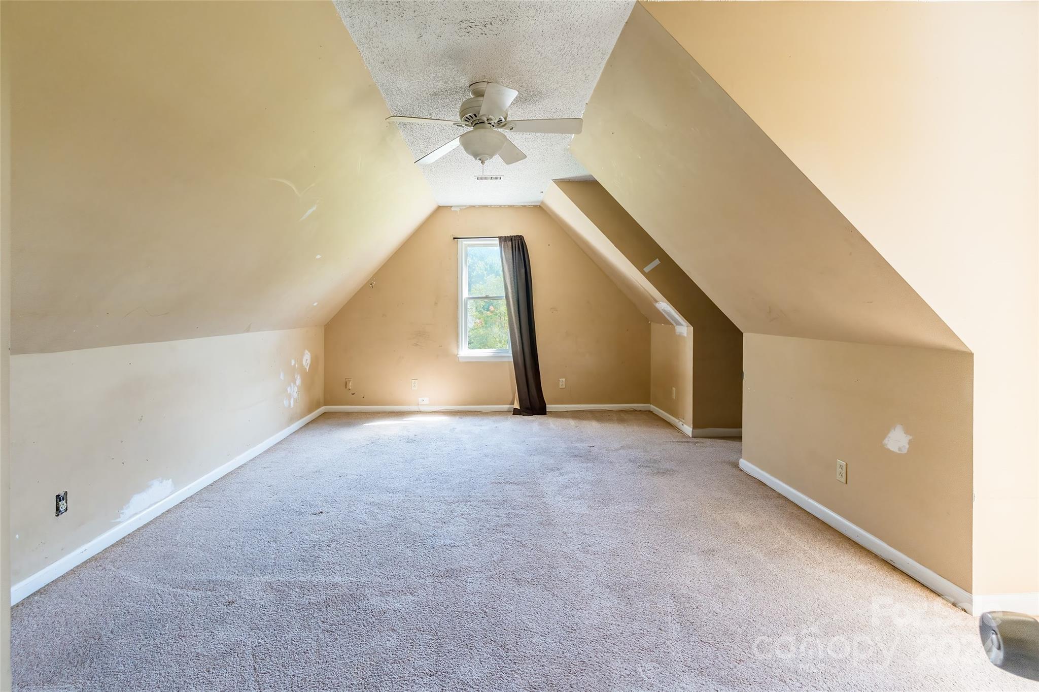 Lakeside - Residential