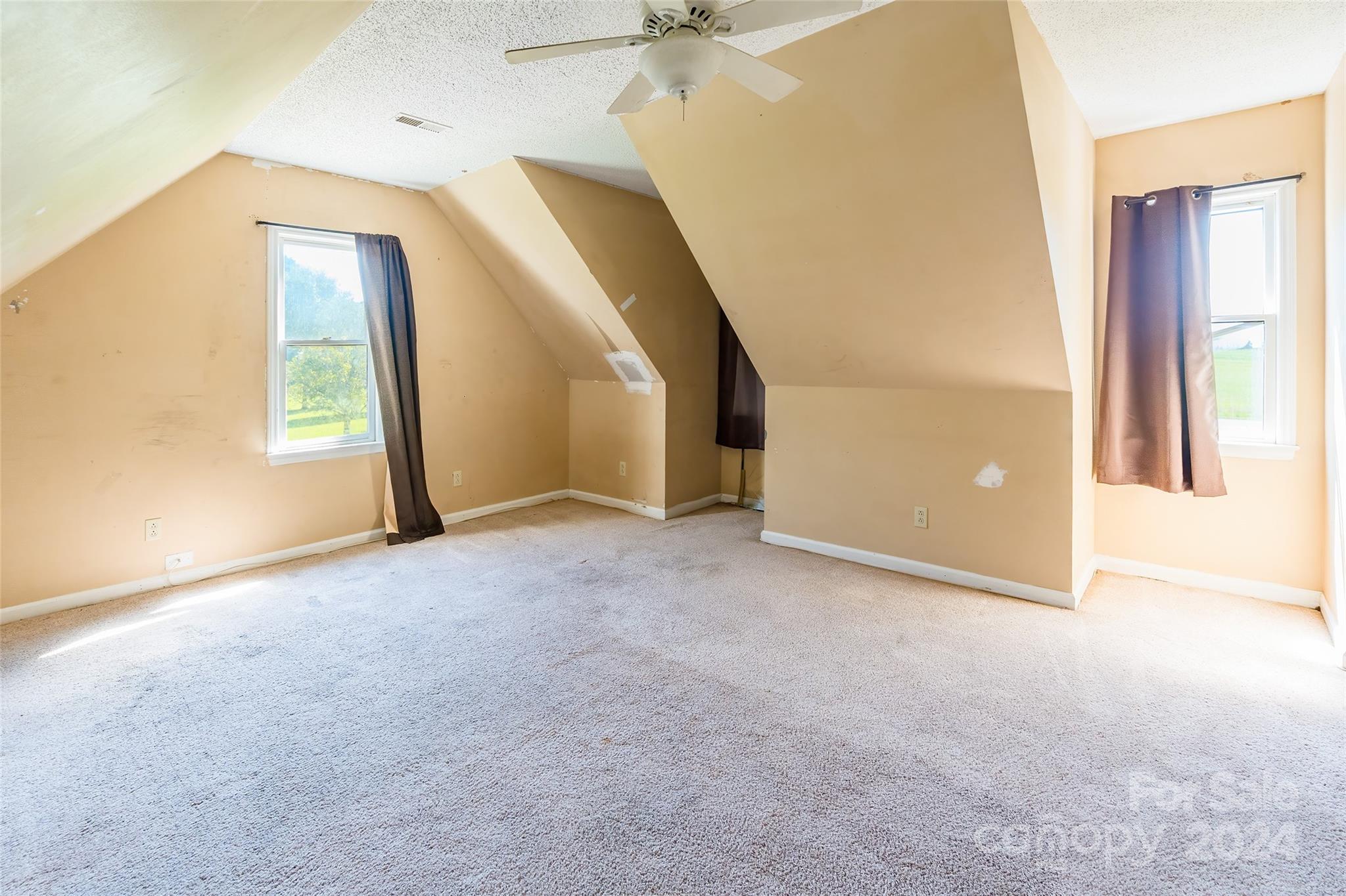 Lakeside - Residential