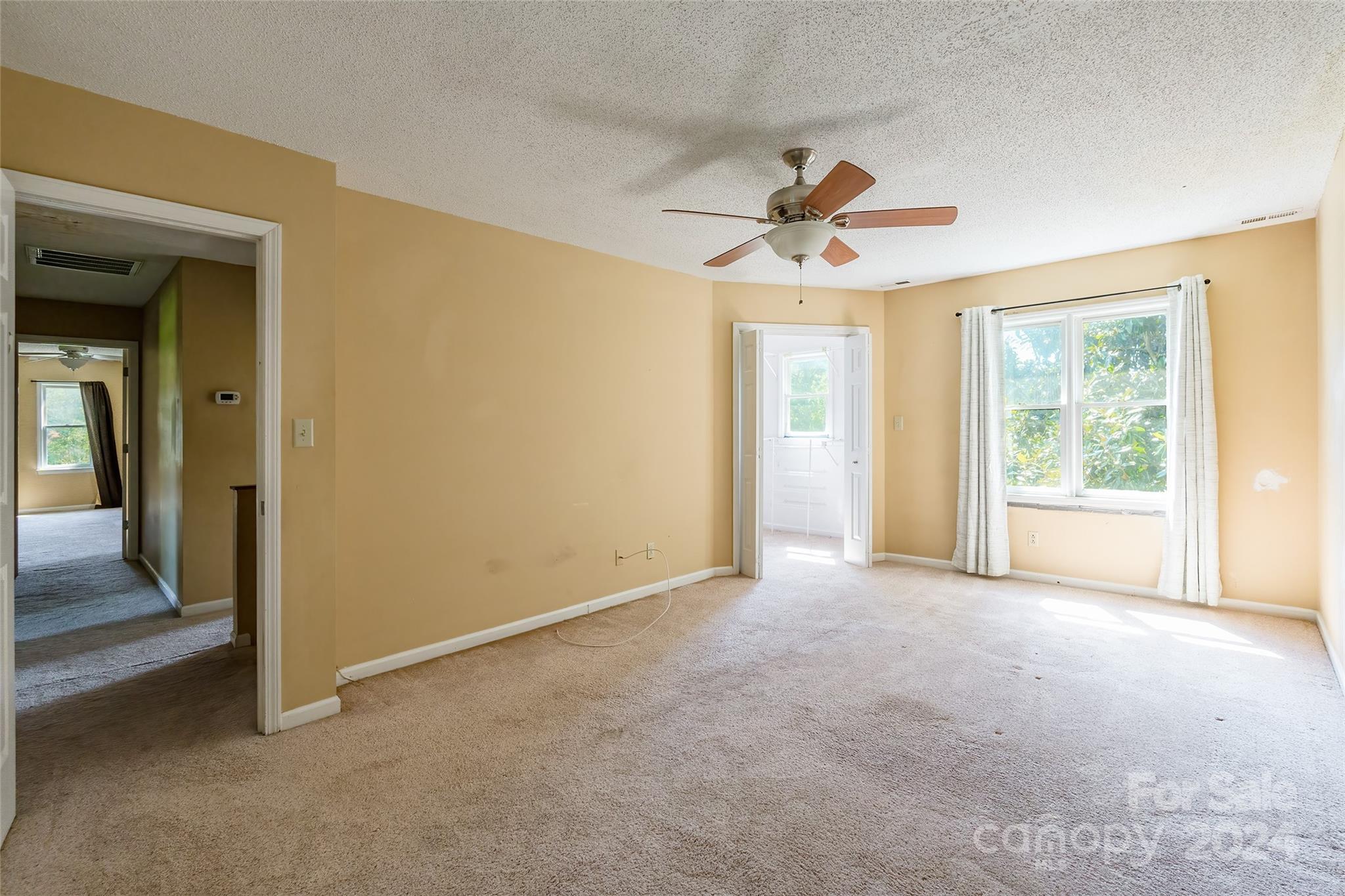 Lakeside - Residential