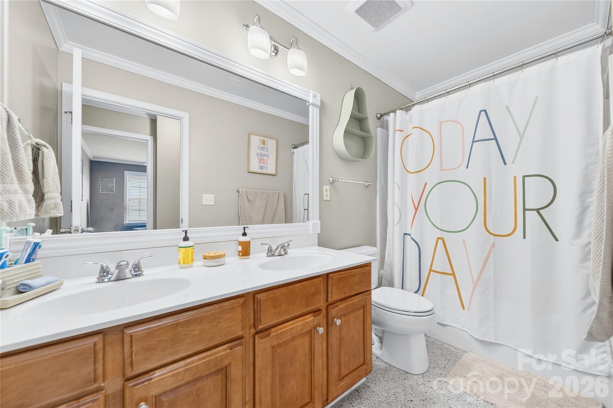 Gates at Waterside - Residential