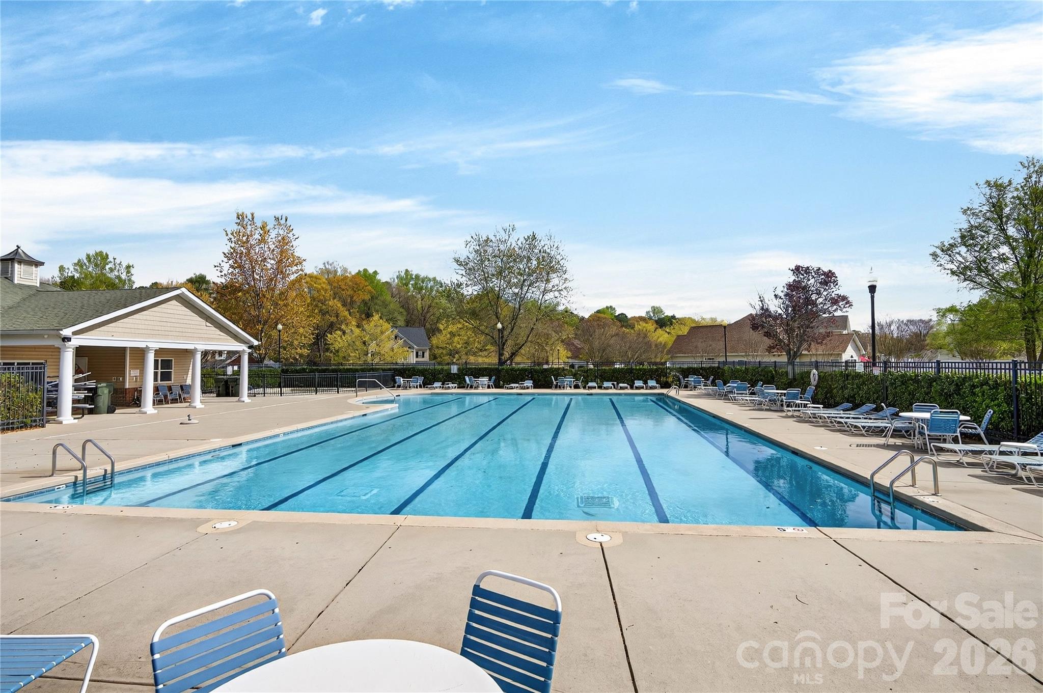 Gates at Waterside - Residential