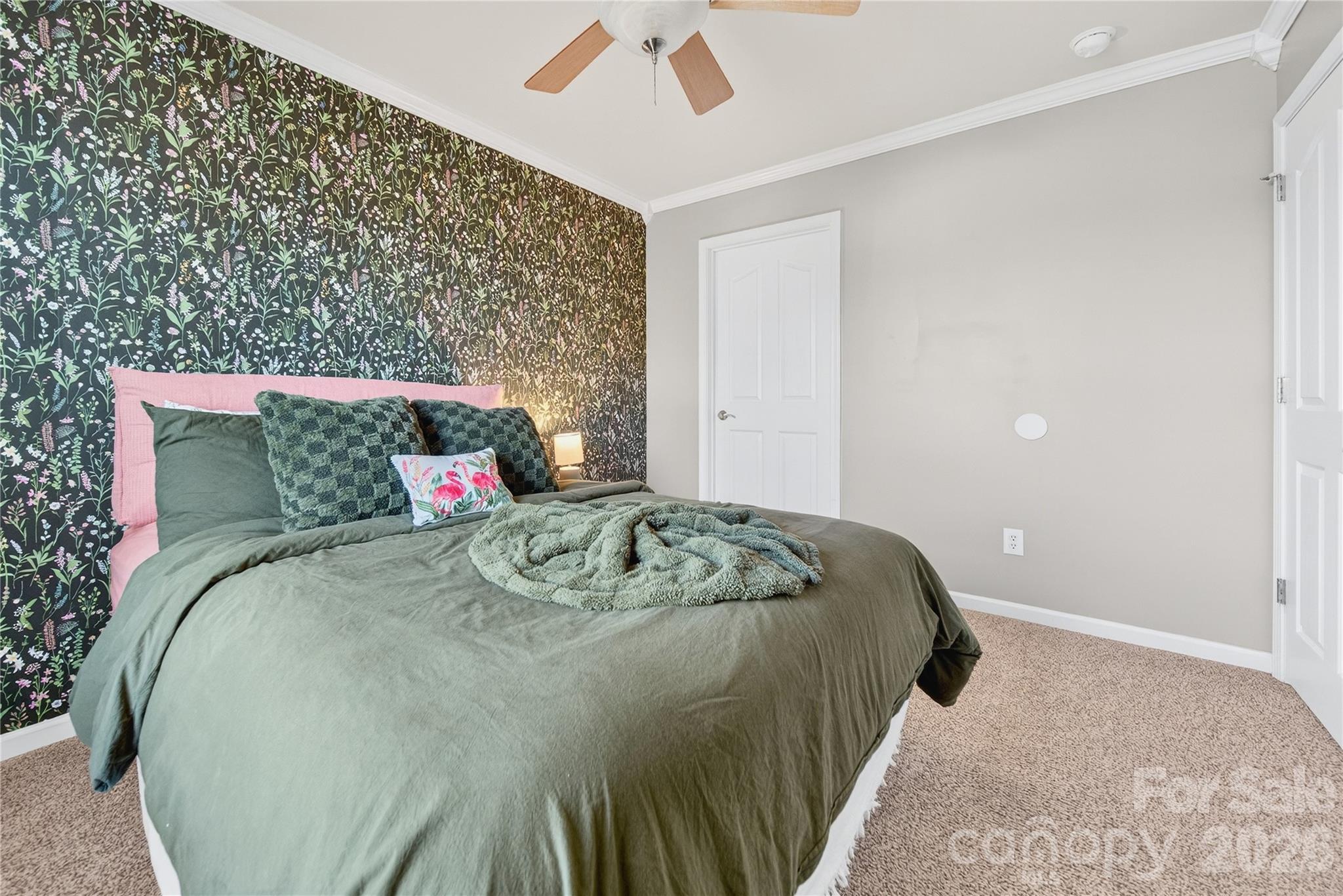 Gates at Waterside - Residential