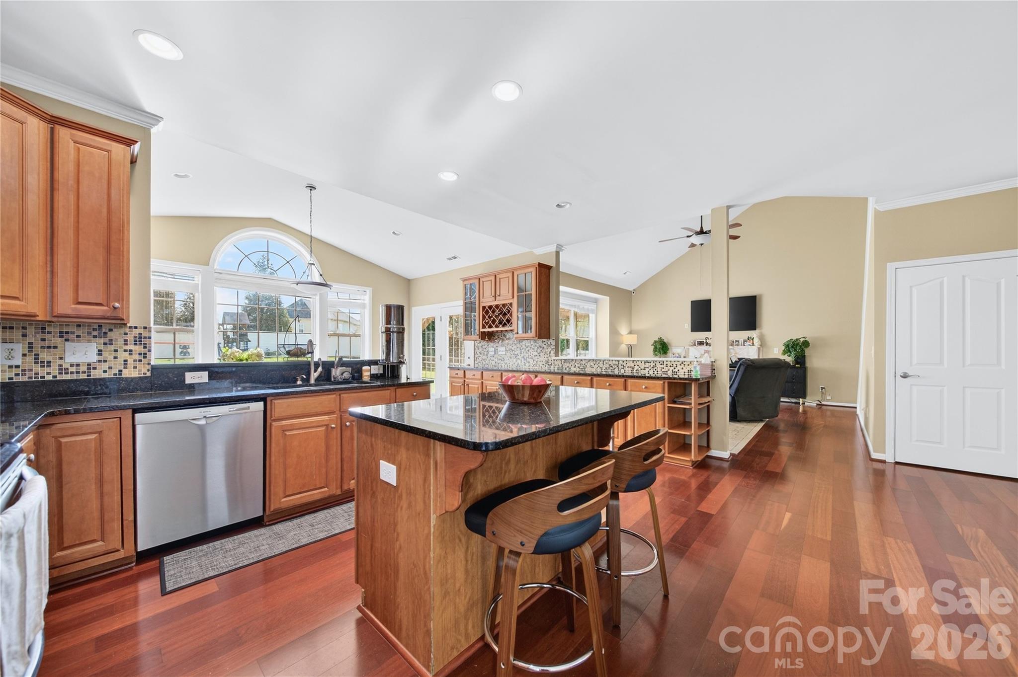 Gates at Waterside - Residential