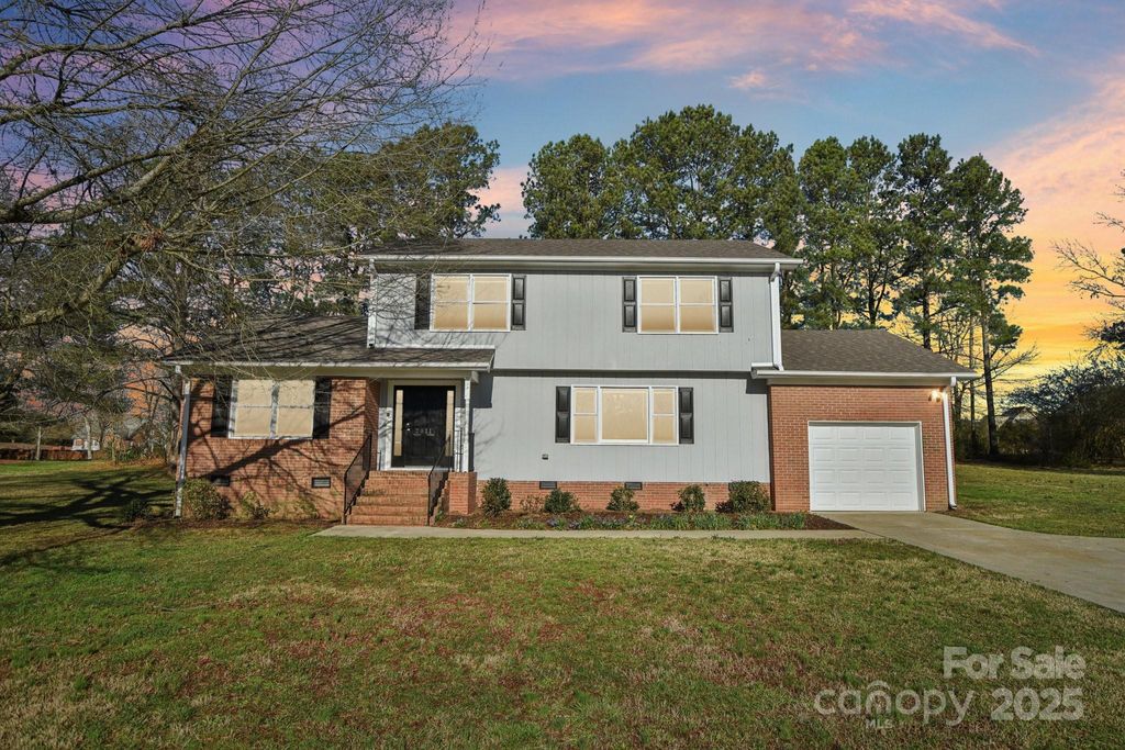 listing image 0