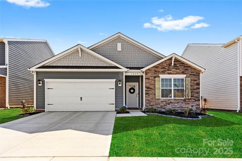 1949 Vanderlyn Street Monroe NC 28112