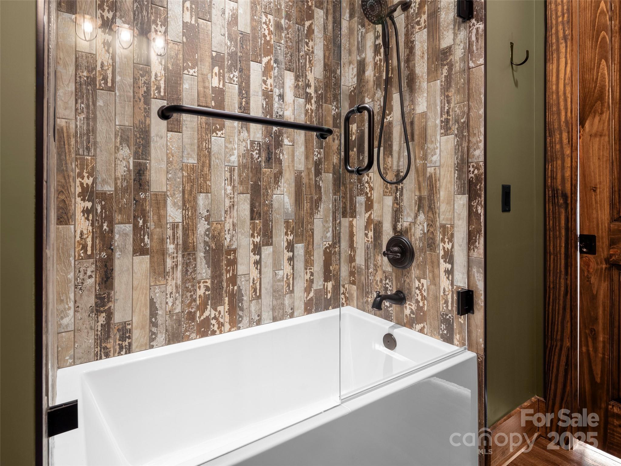 Pinchot Forest - Residential