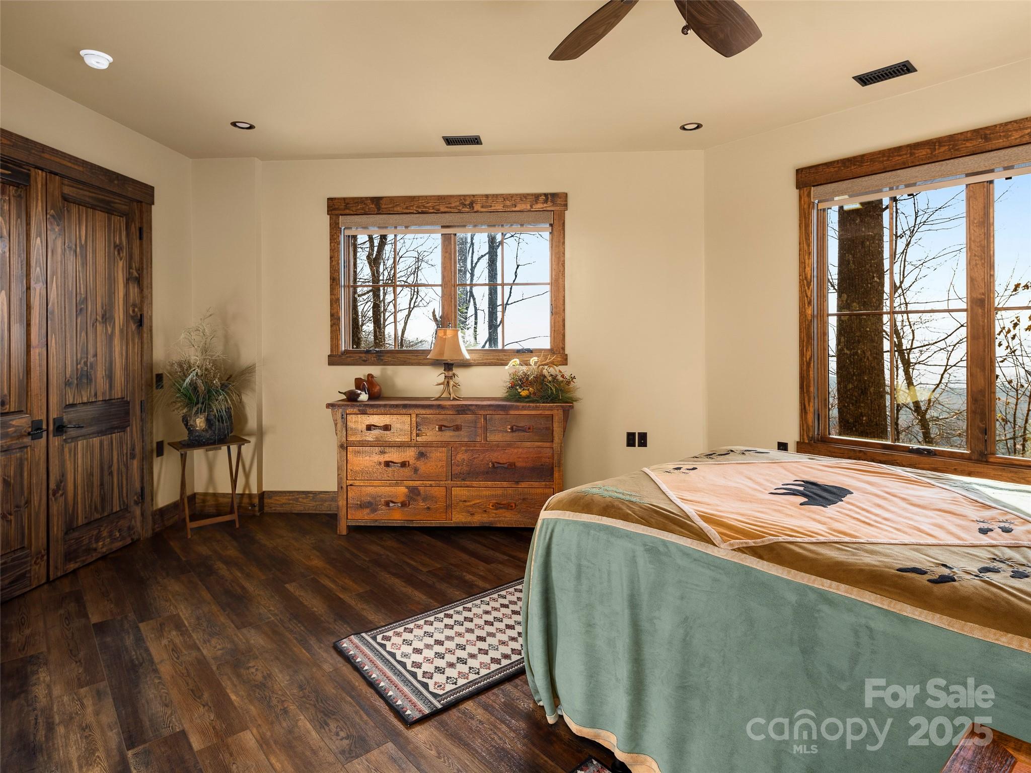 Pinchot Forest - Residential