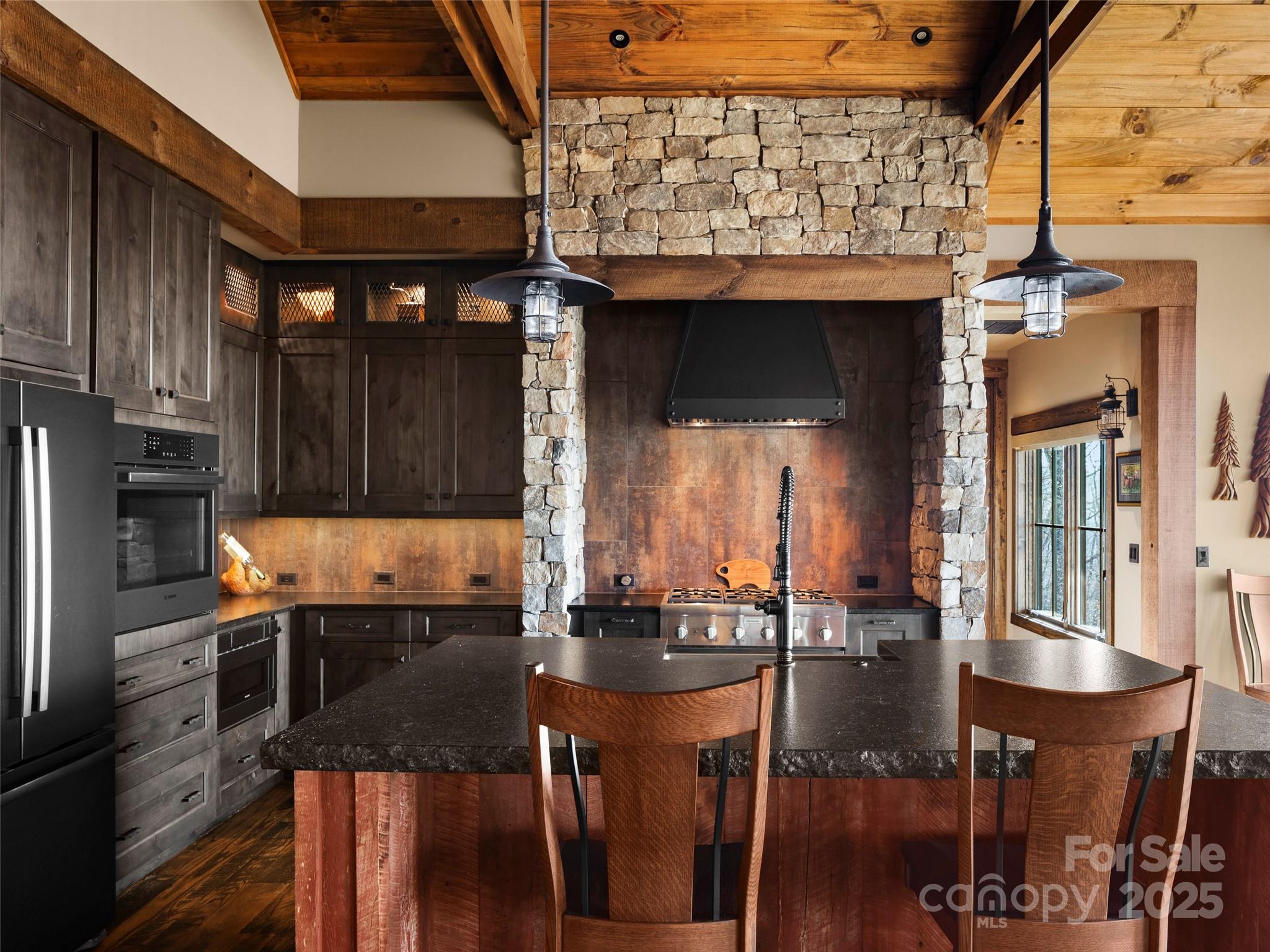 Pinchot Forest - Residential