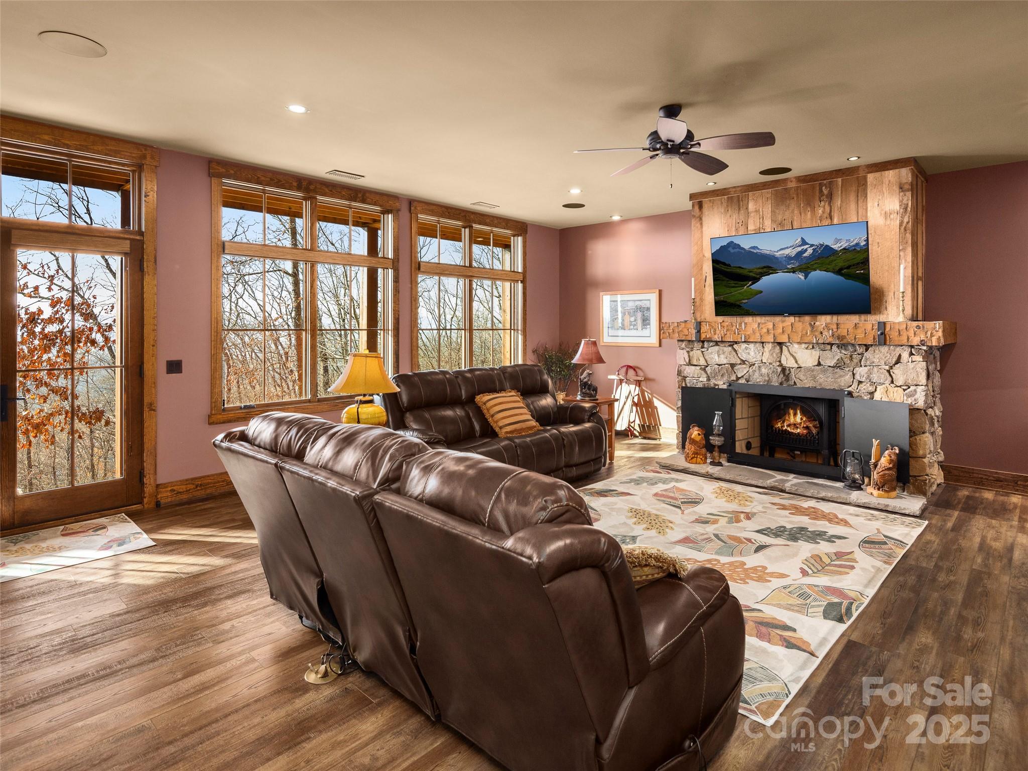 Pinchot Forest - Residential