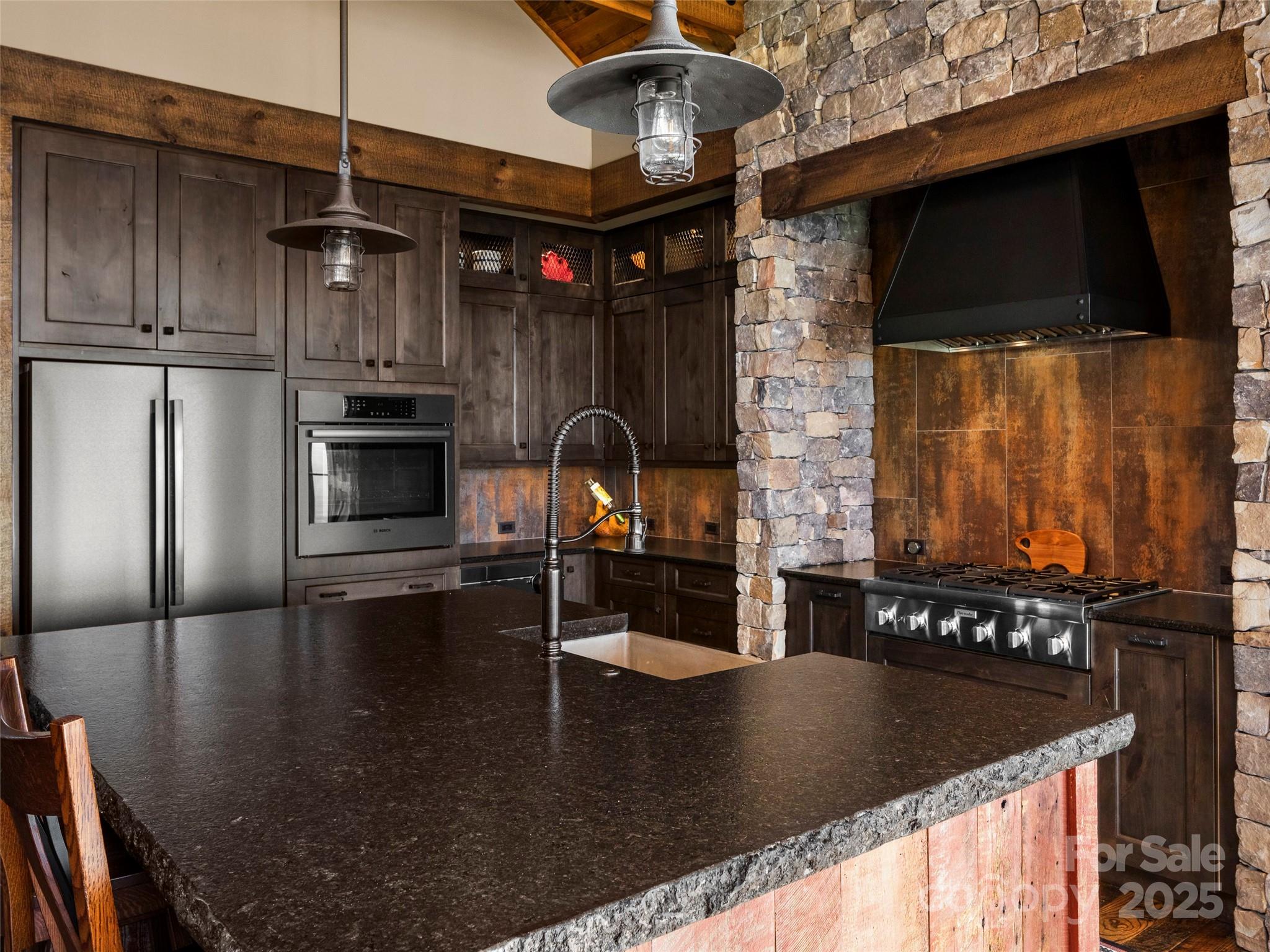 Pinchot Forest - Residential