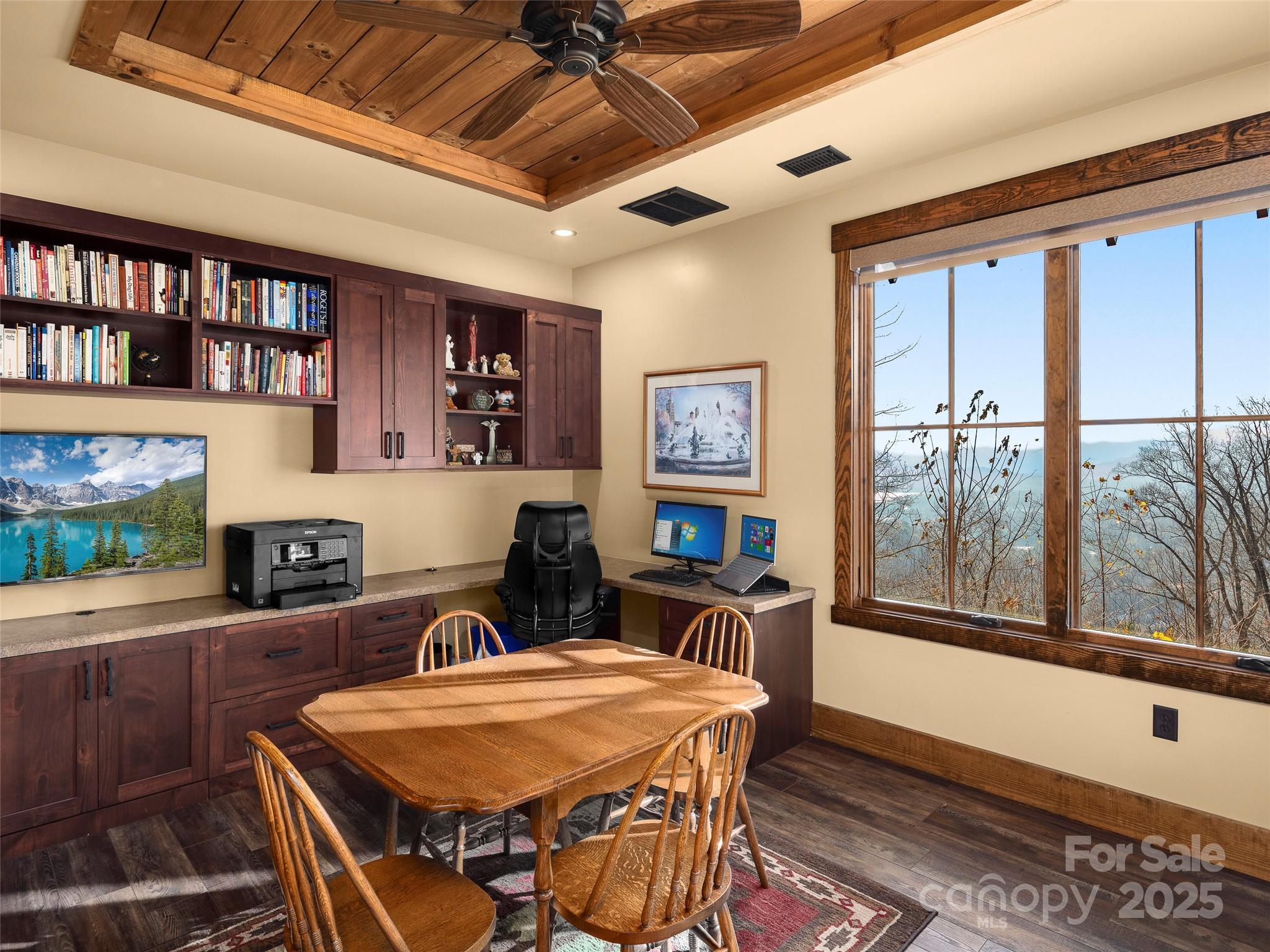 Pinchot Forest - Residential