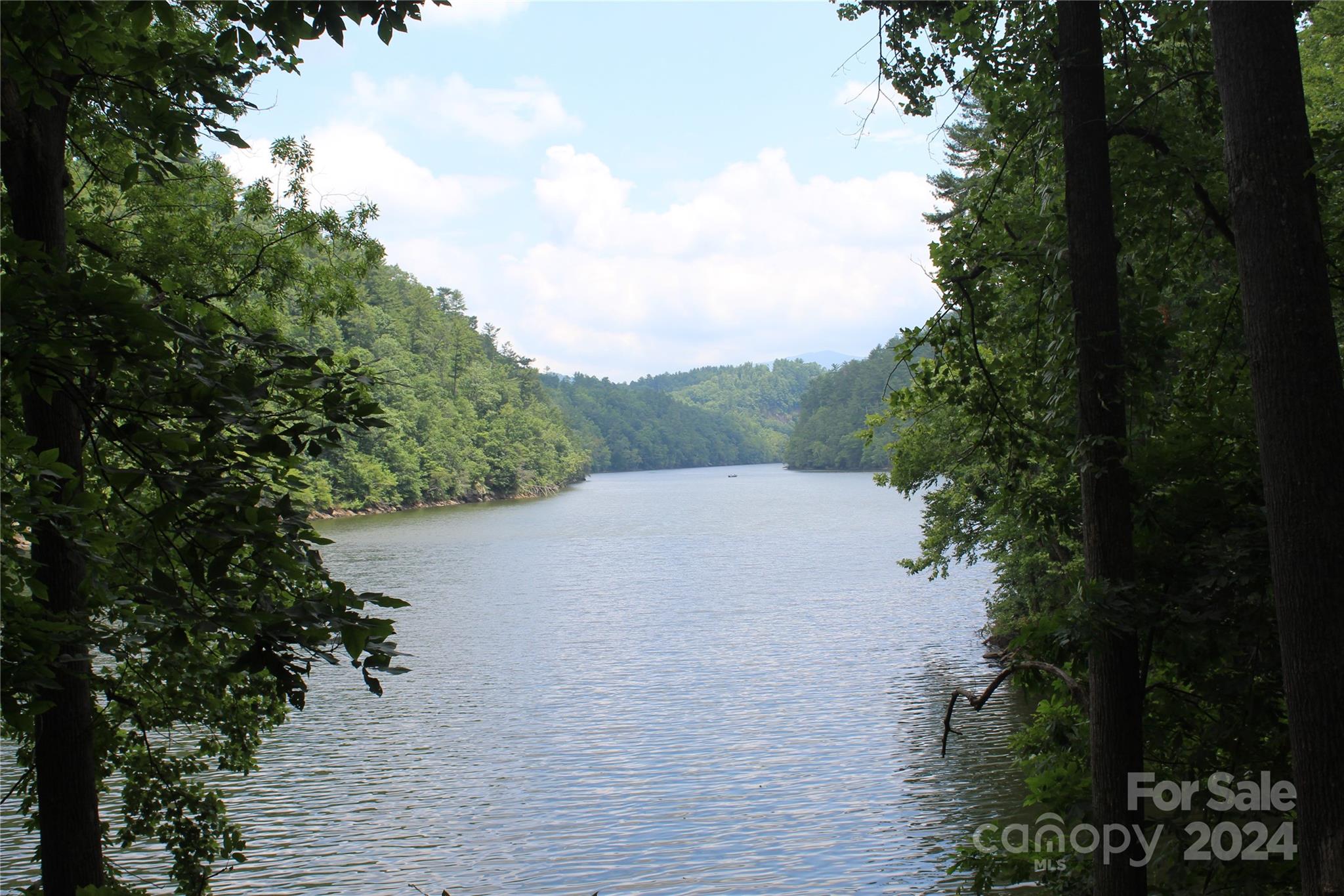 000 White Oak Road