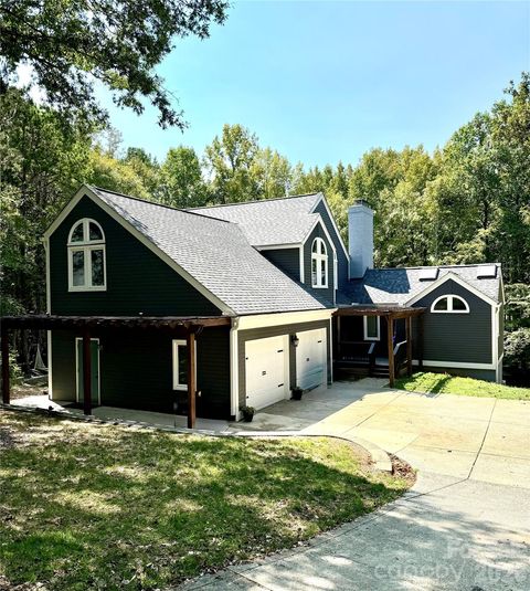 Photo of 2337 Providence Creek Lane, Charlotte, NC 28270 (MLS # 4343898)