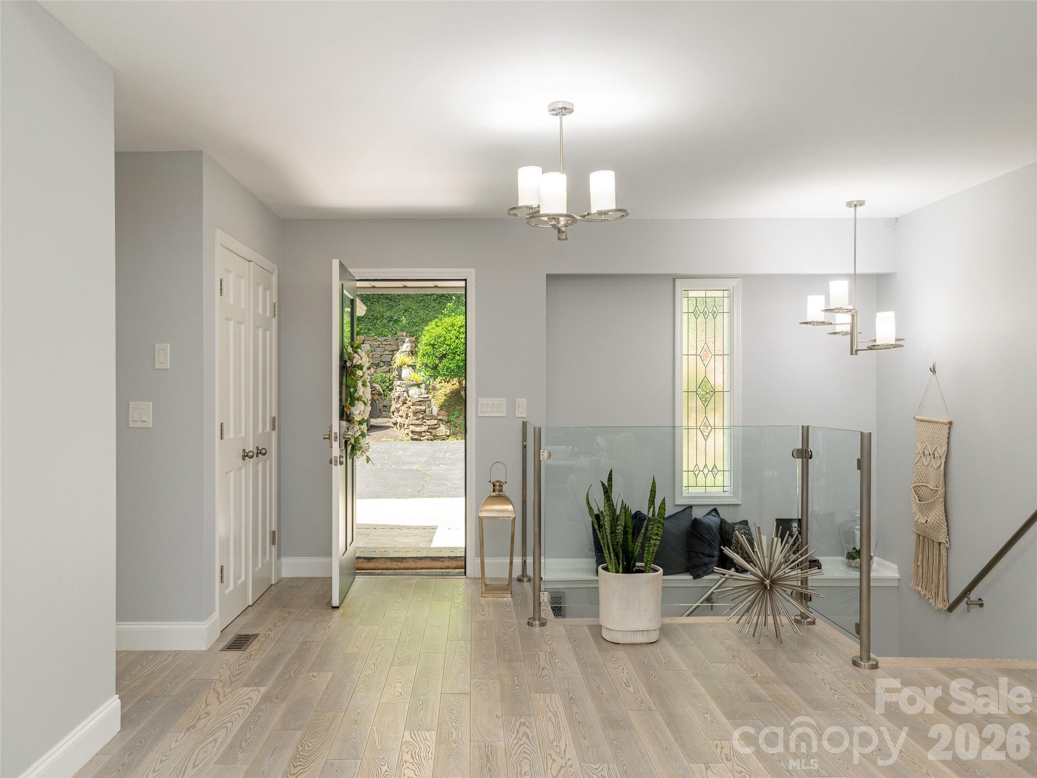 30 W Fairway Drive