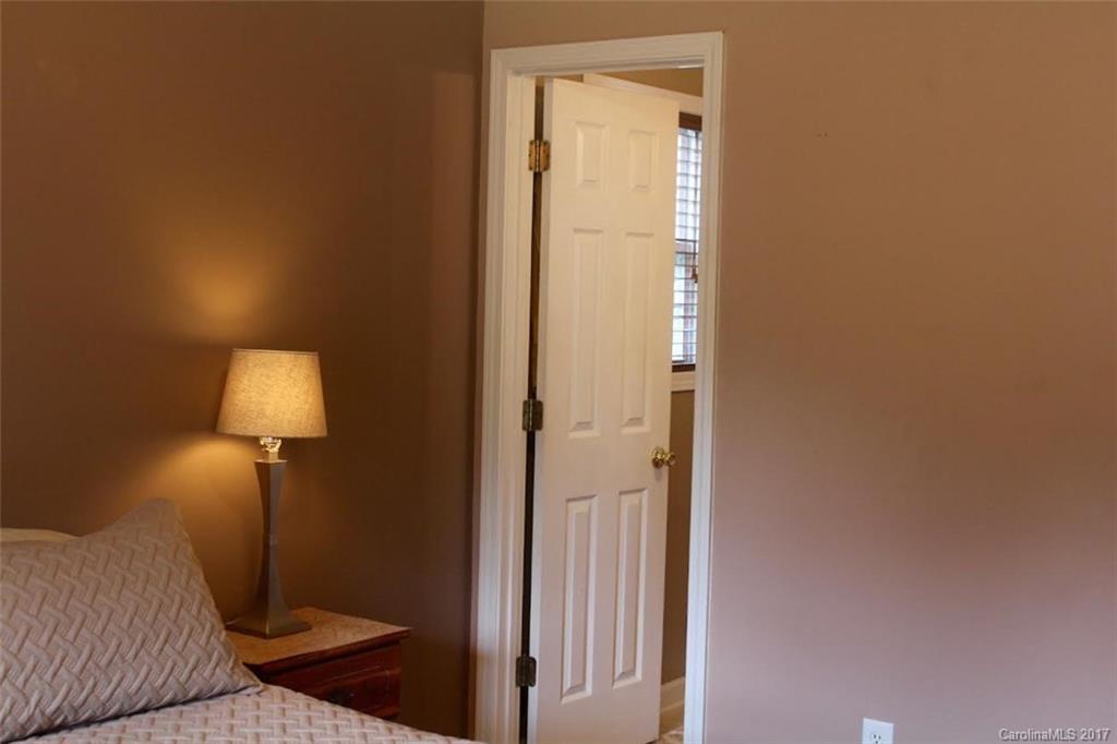 Avery Lake - Residential